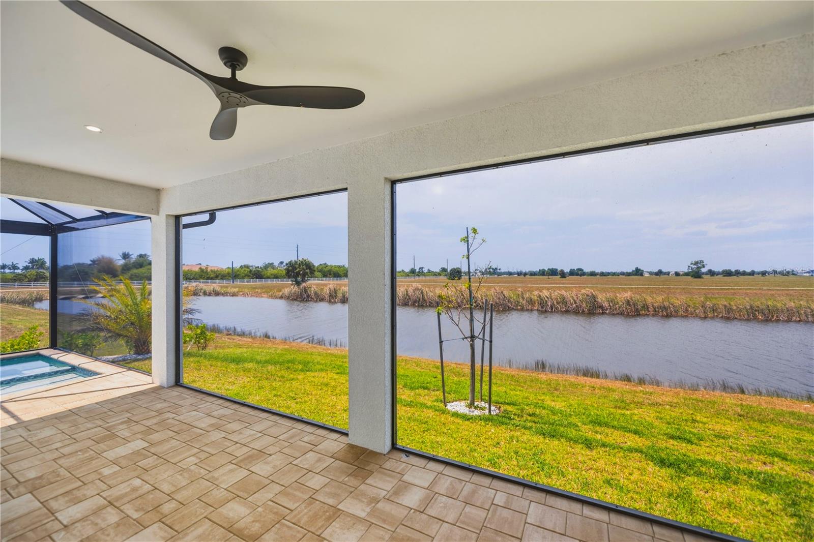 7 SUNFLOWER DR, PLACIDA, FL, 33946