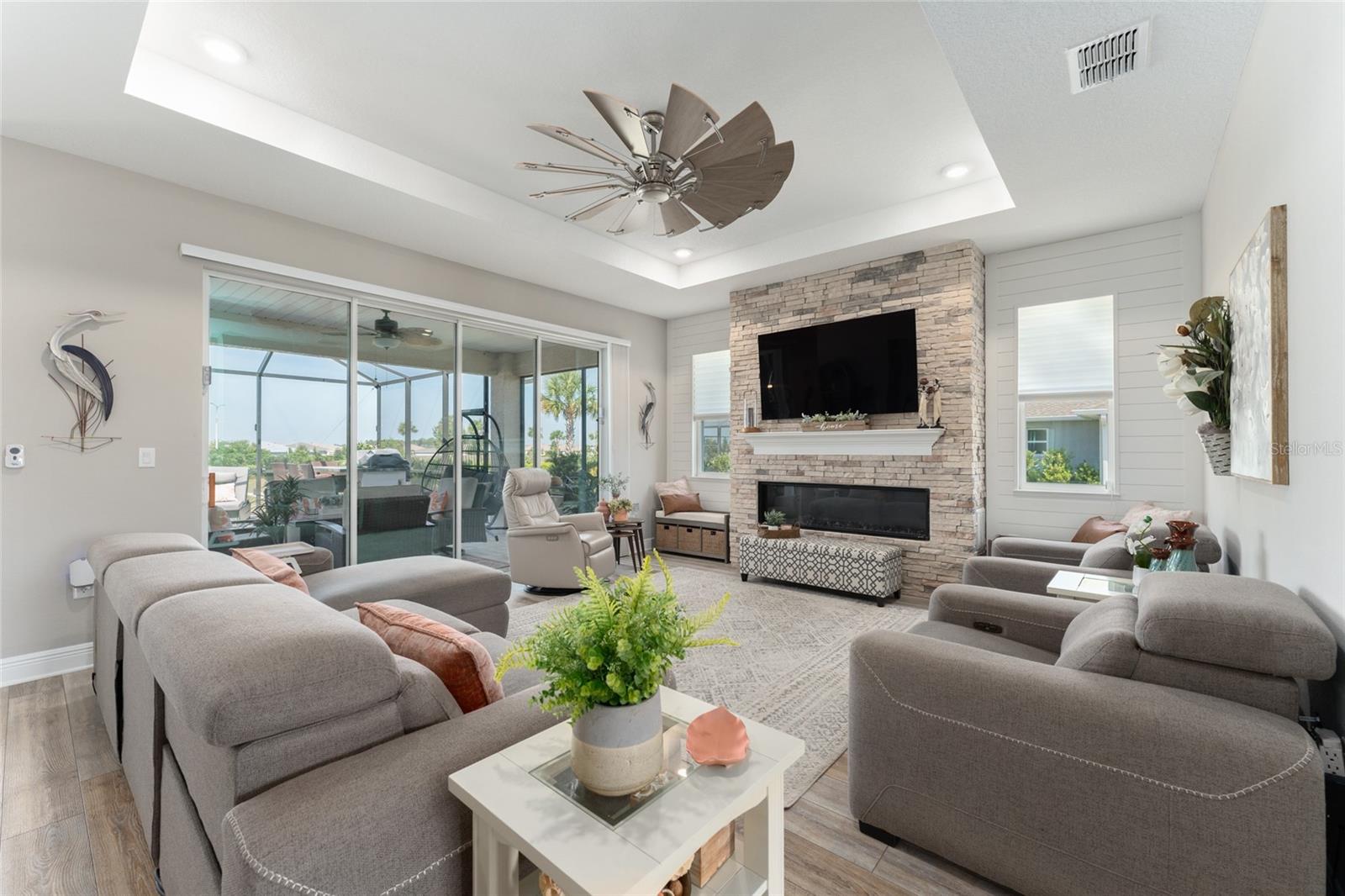 8250 SW 93RD TER, OCALA, FL, 34481