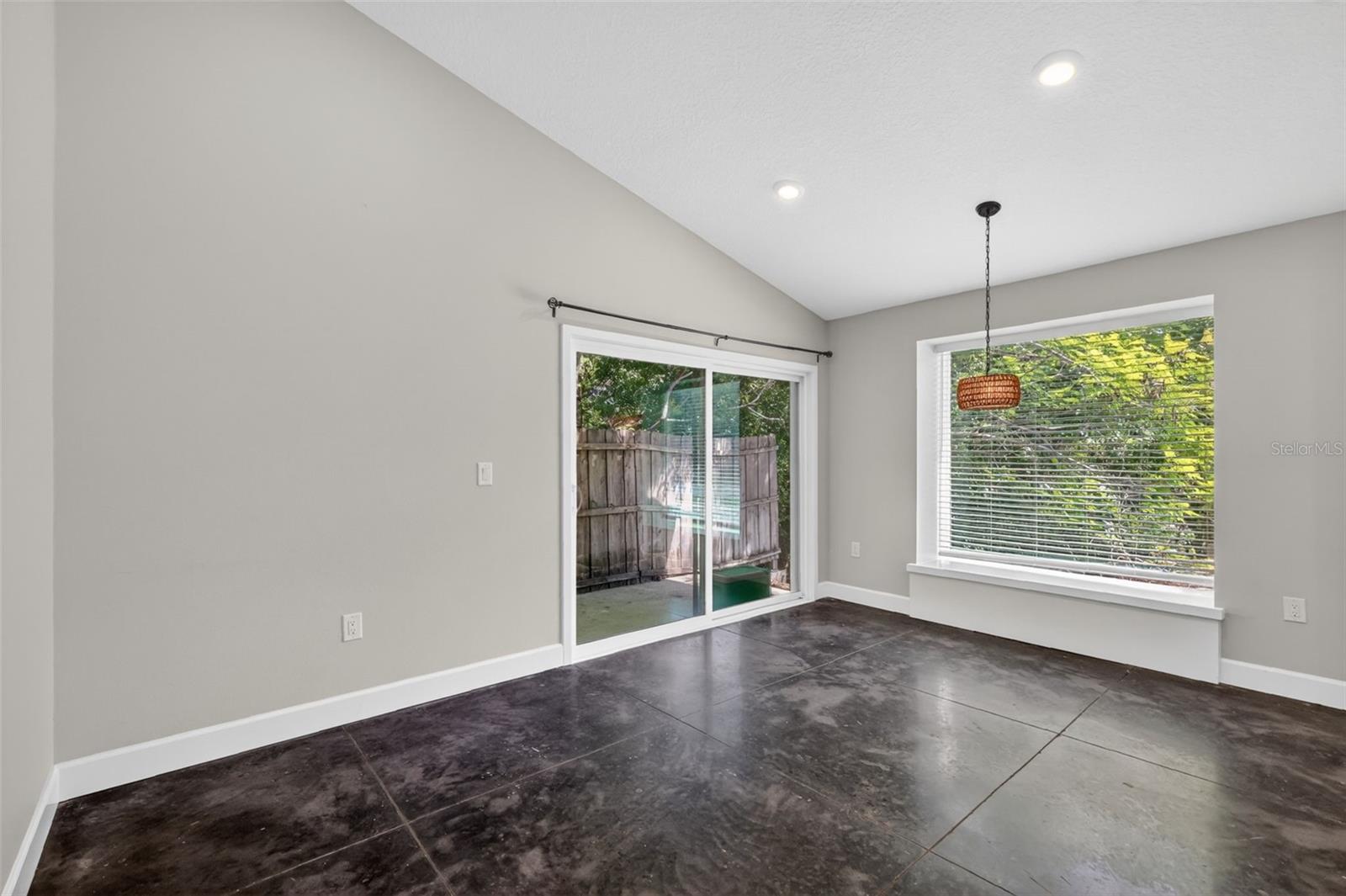 196 PARROTTE CT, MOUNT DORA, FL, 32757