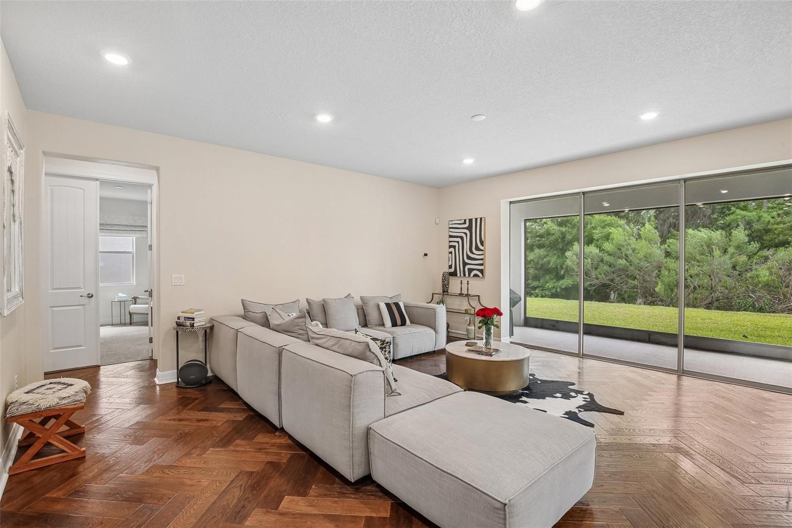 11054 SUNDRIFT DR, TAMPA, FL, 33647