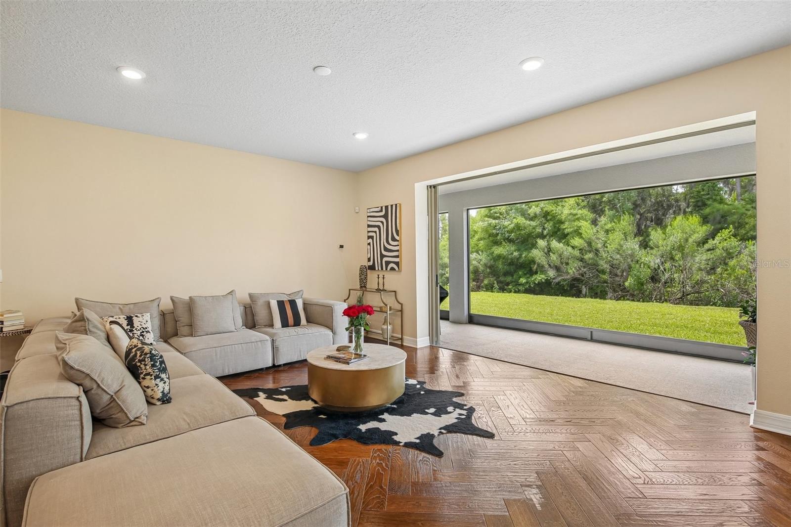 11054 SUNDRIFT DR, TAMPA, FL, 33647