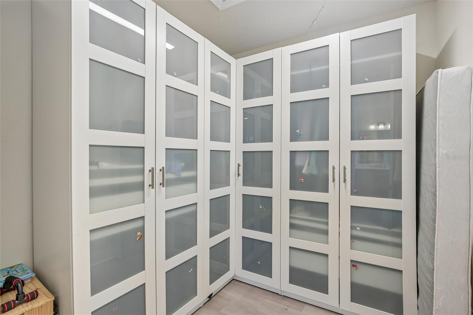 11054 SUNDRIFT DR, TAMPA, FL, 33647