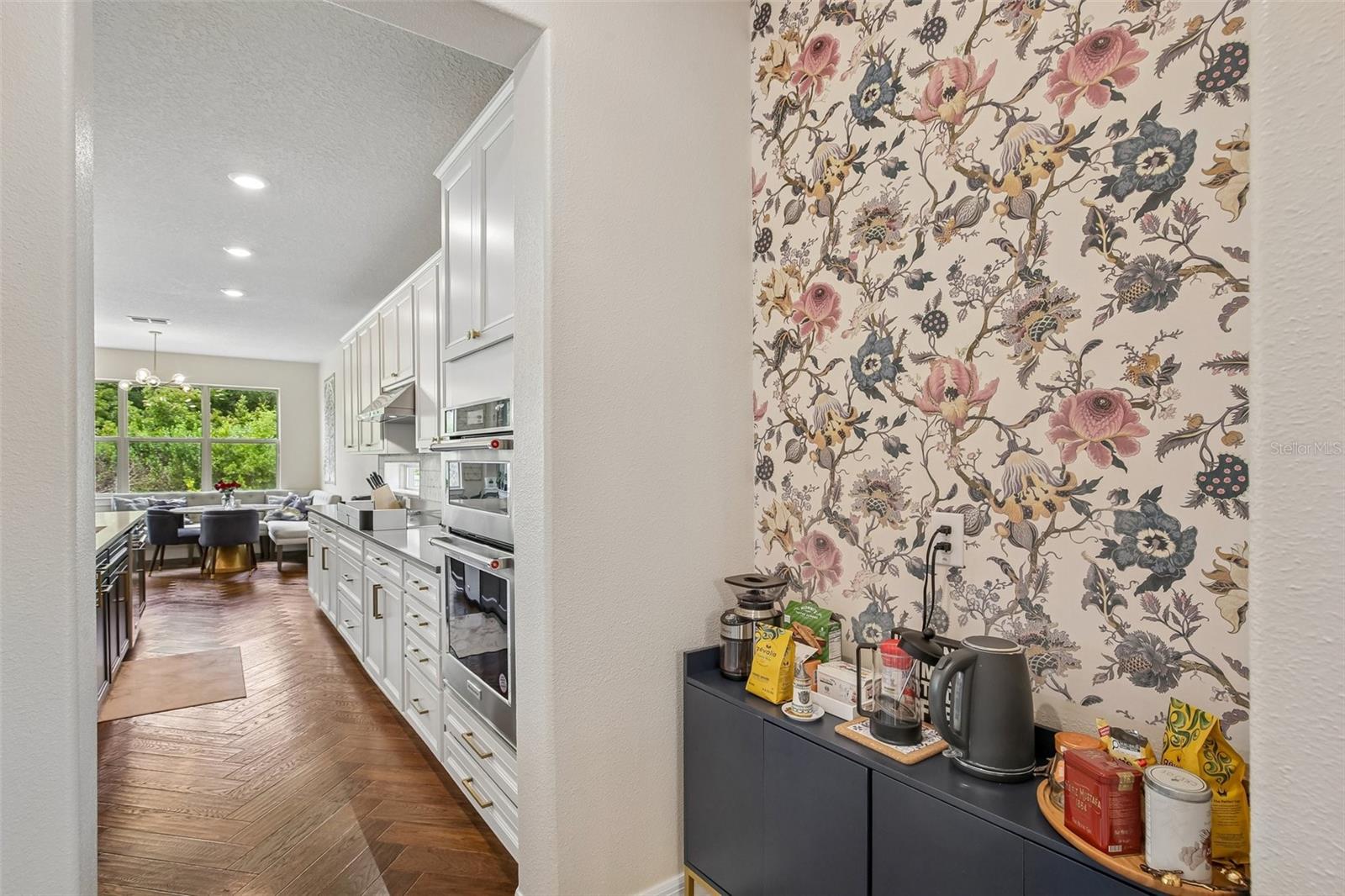 11054 SUNDRIFT DR, TAMPA, FL, 33647