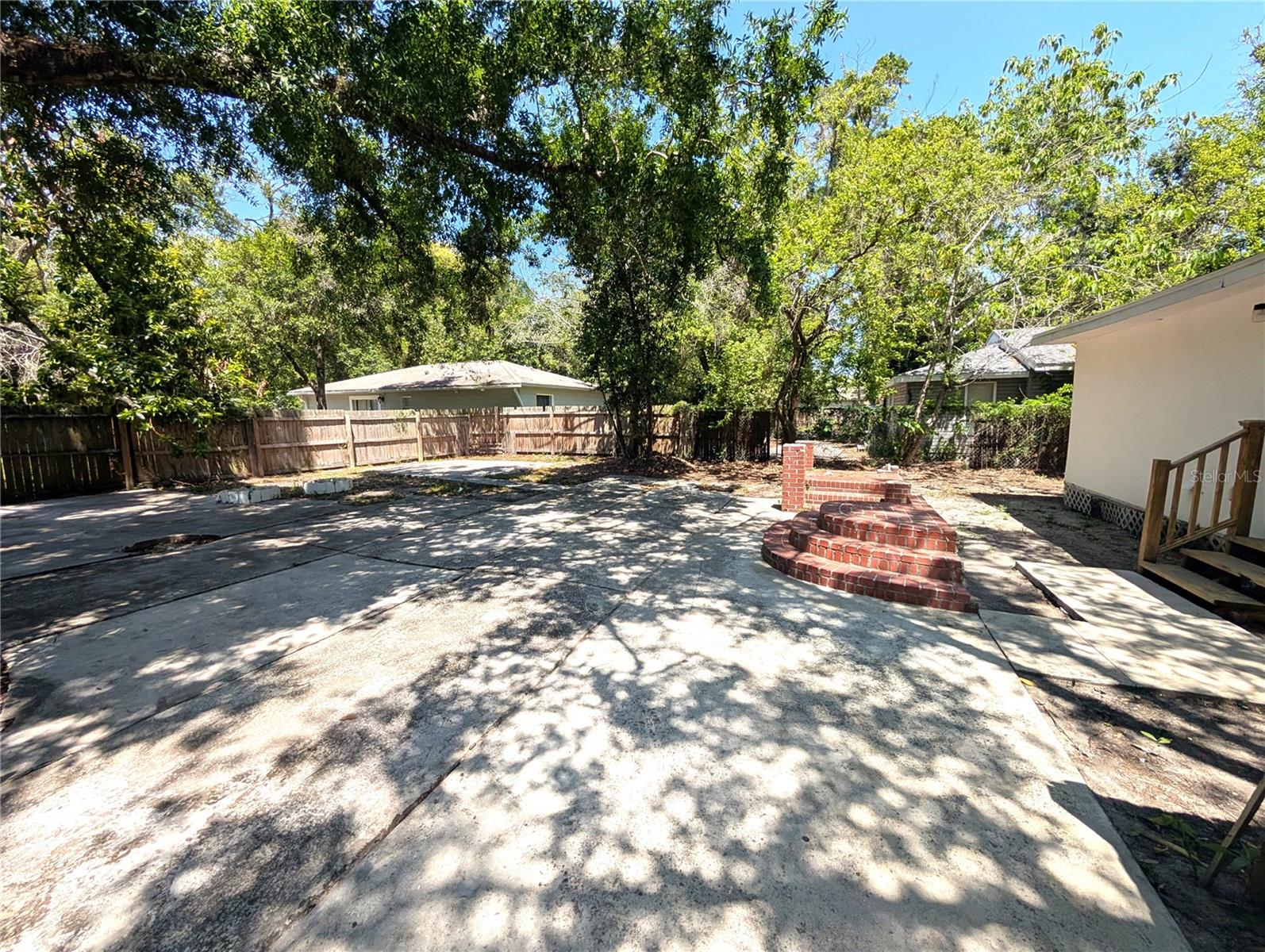 1608 E NEW ORLEANS AVE, TAMPA, FL, 33610