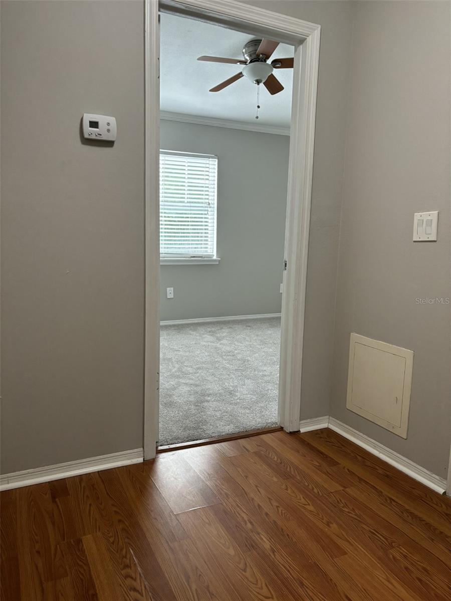 7621 COLONIAL CT, TAMPA, FL, 33615