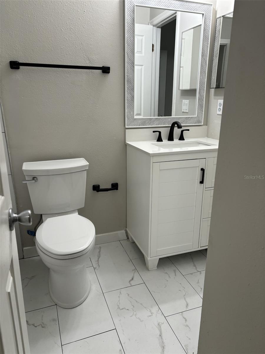 7621 COLONIAL CT, TAMPA, FL, 33615