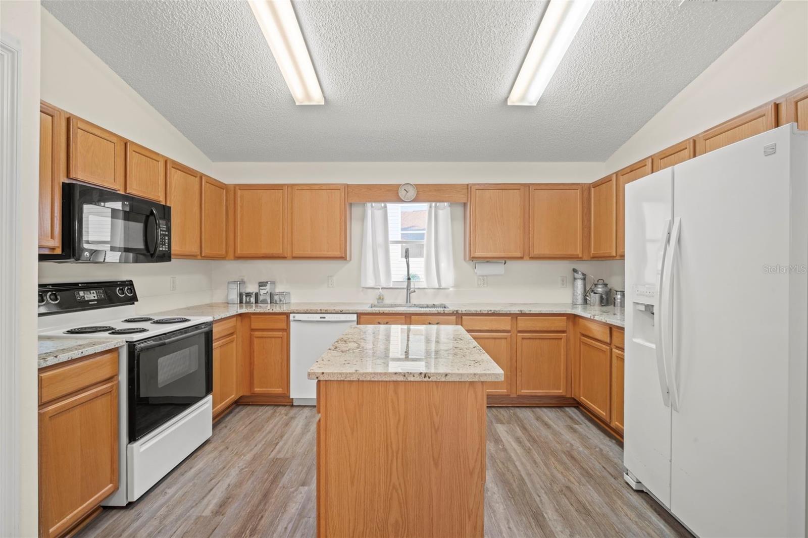 24618 STILLRIDGE COURT, LEESBURG, FL, 34748