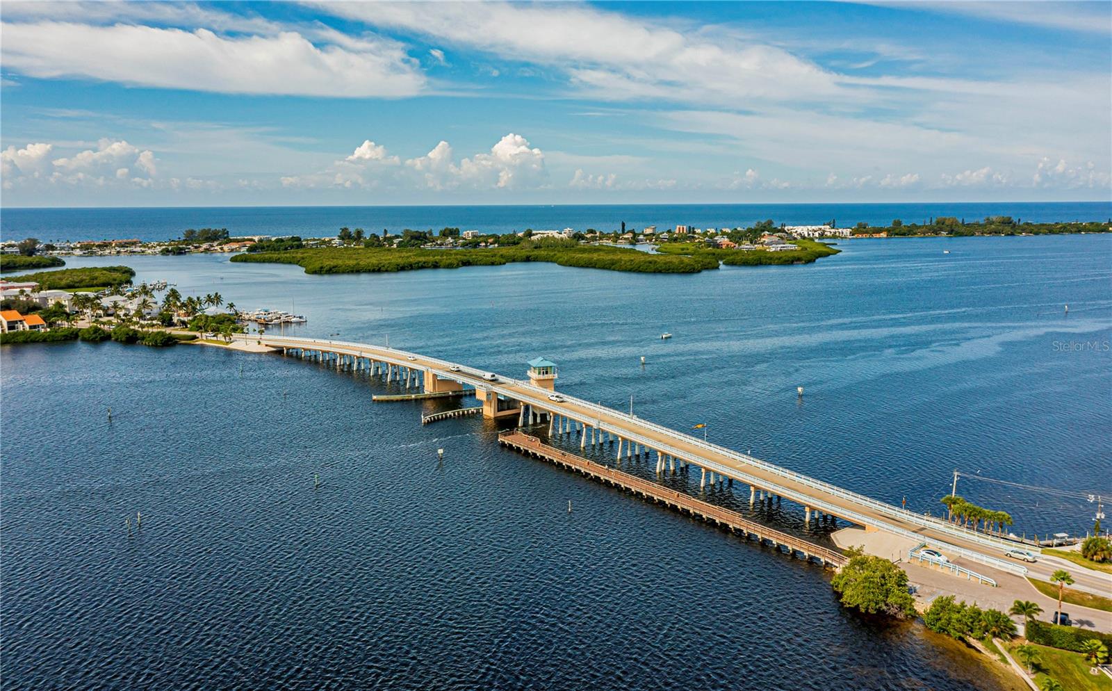 16692 LIGGETT CIR, PORT CHARLOTTE, FL, 33981
