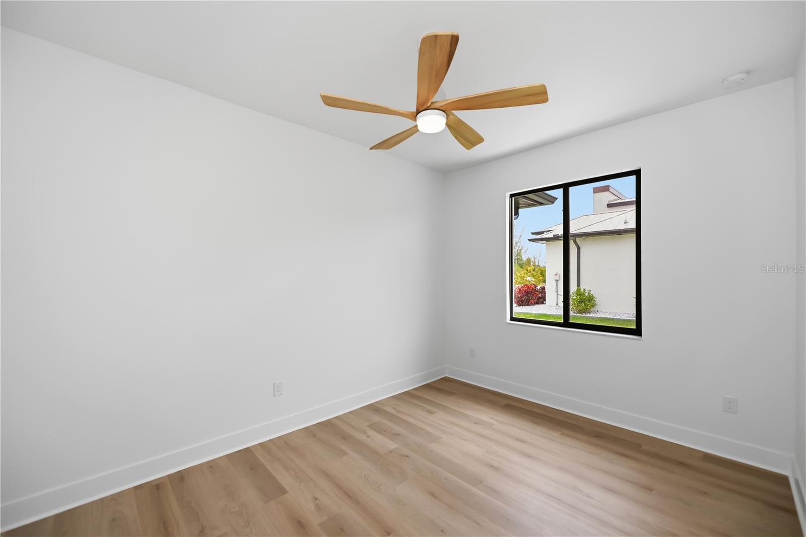 16692 LIGGETT CIR, PORT CHARLOTTE, FL, 33981