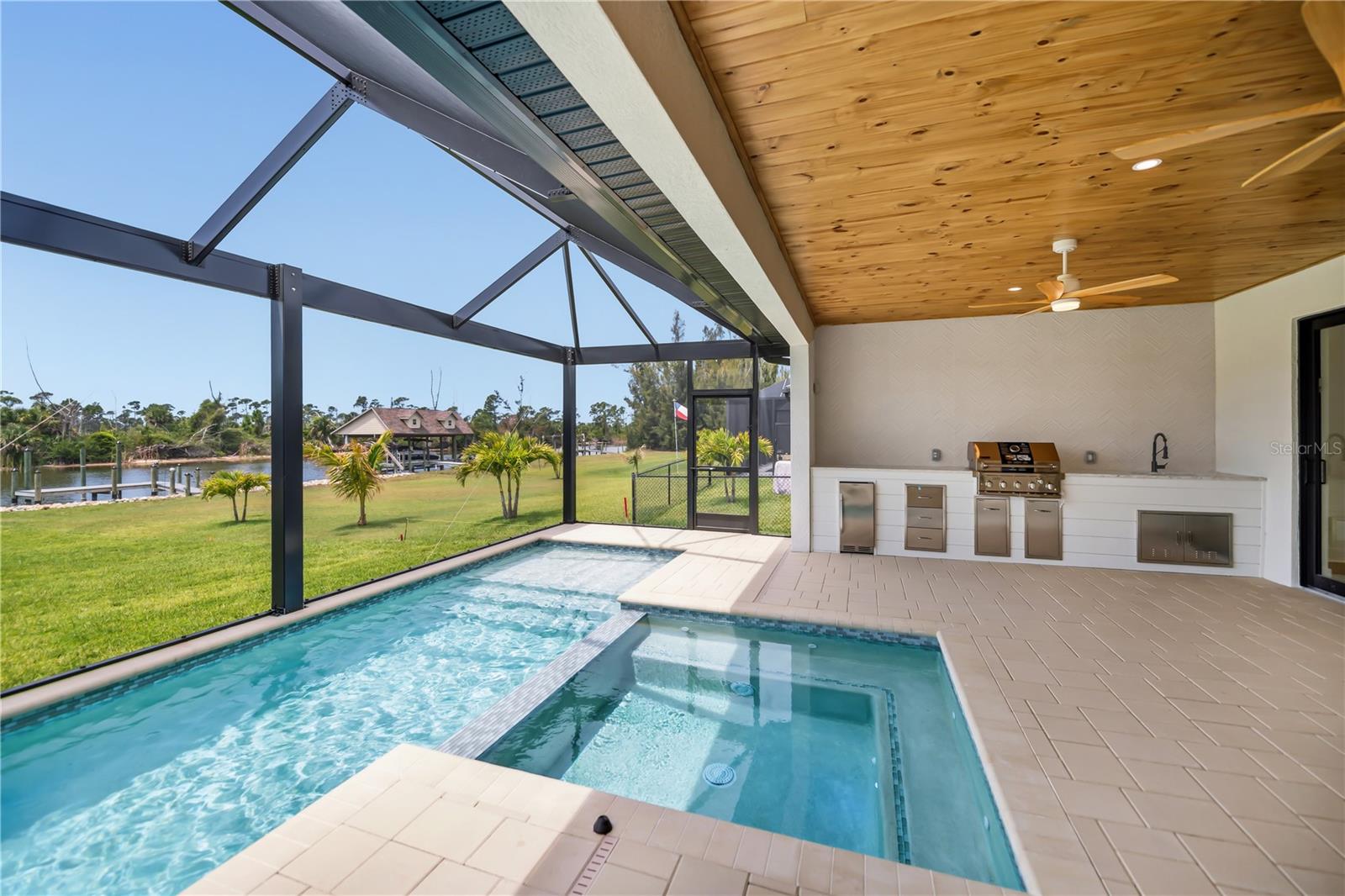 16692 LIGGETT CIR, PORT CHARLOTTE, FL, 33981