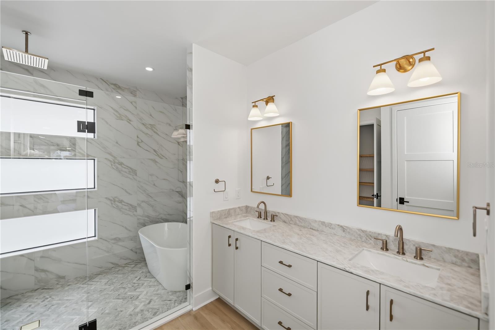 16692 LIGGETT CIR, PORT CHARLOTTE, FL, 33981