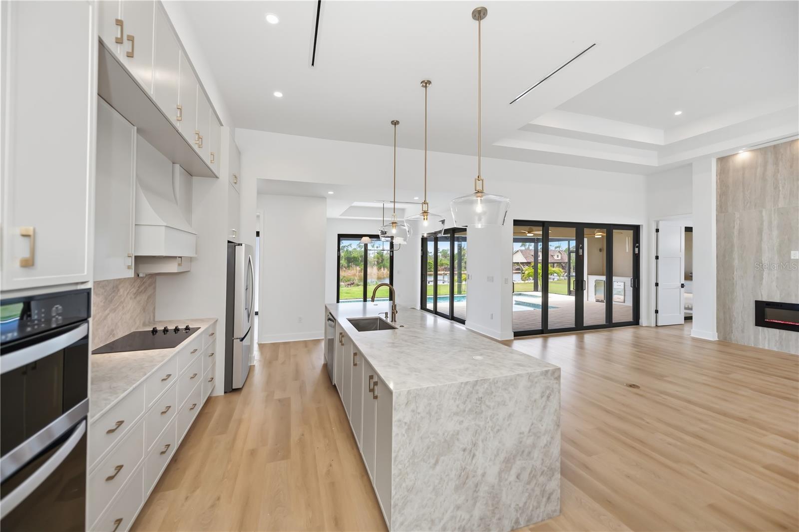 16692 LIGGETT CIR, PORT CHARLOTTE, FL, 33981
