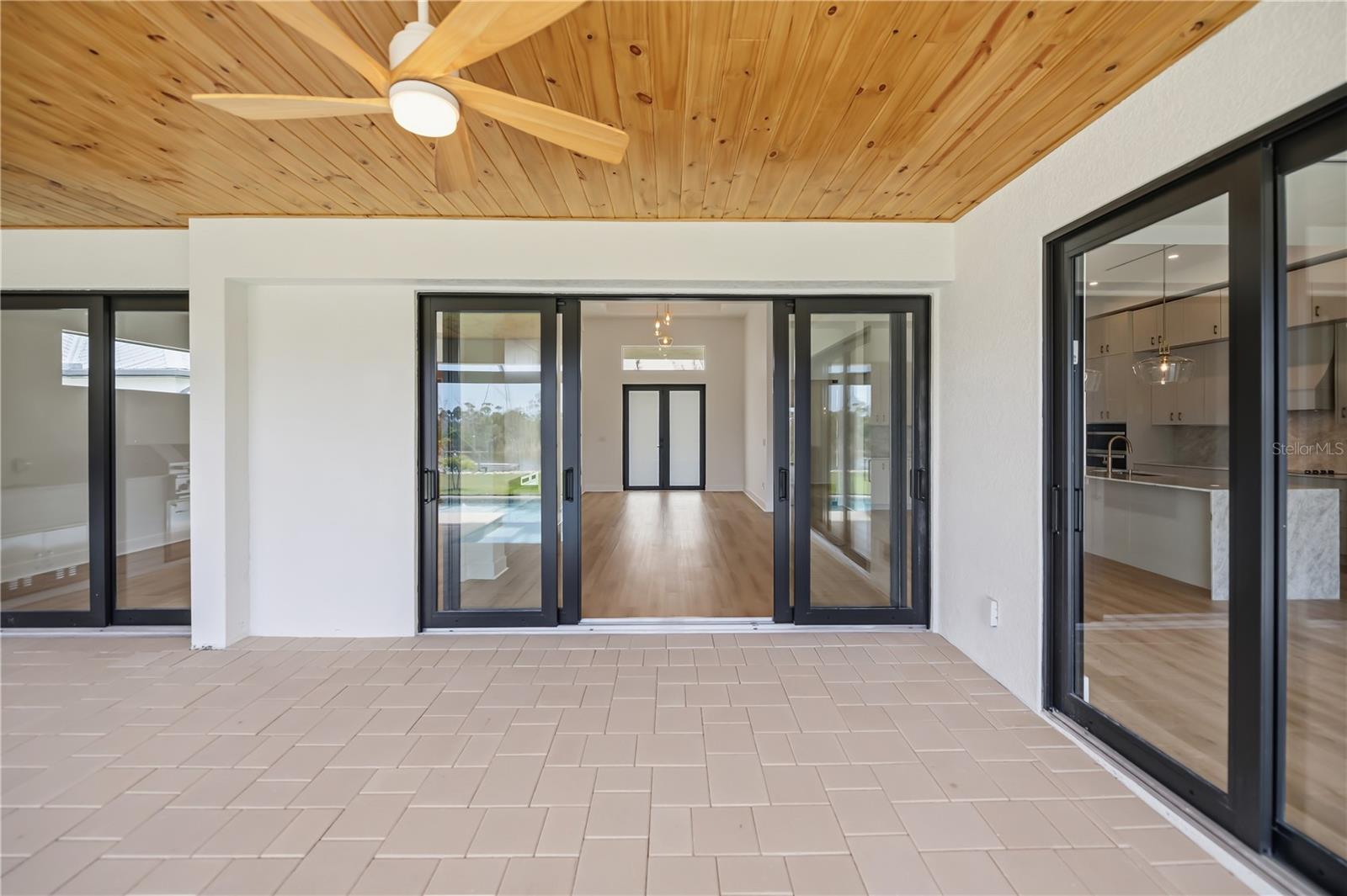 16692 LIGGETT CIR, PORT CHARLOTTE, FL, 33981