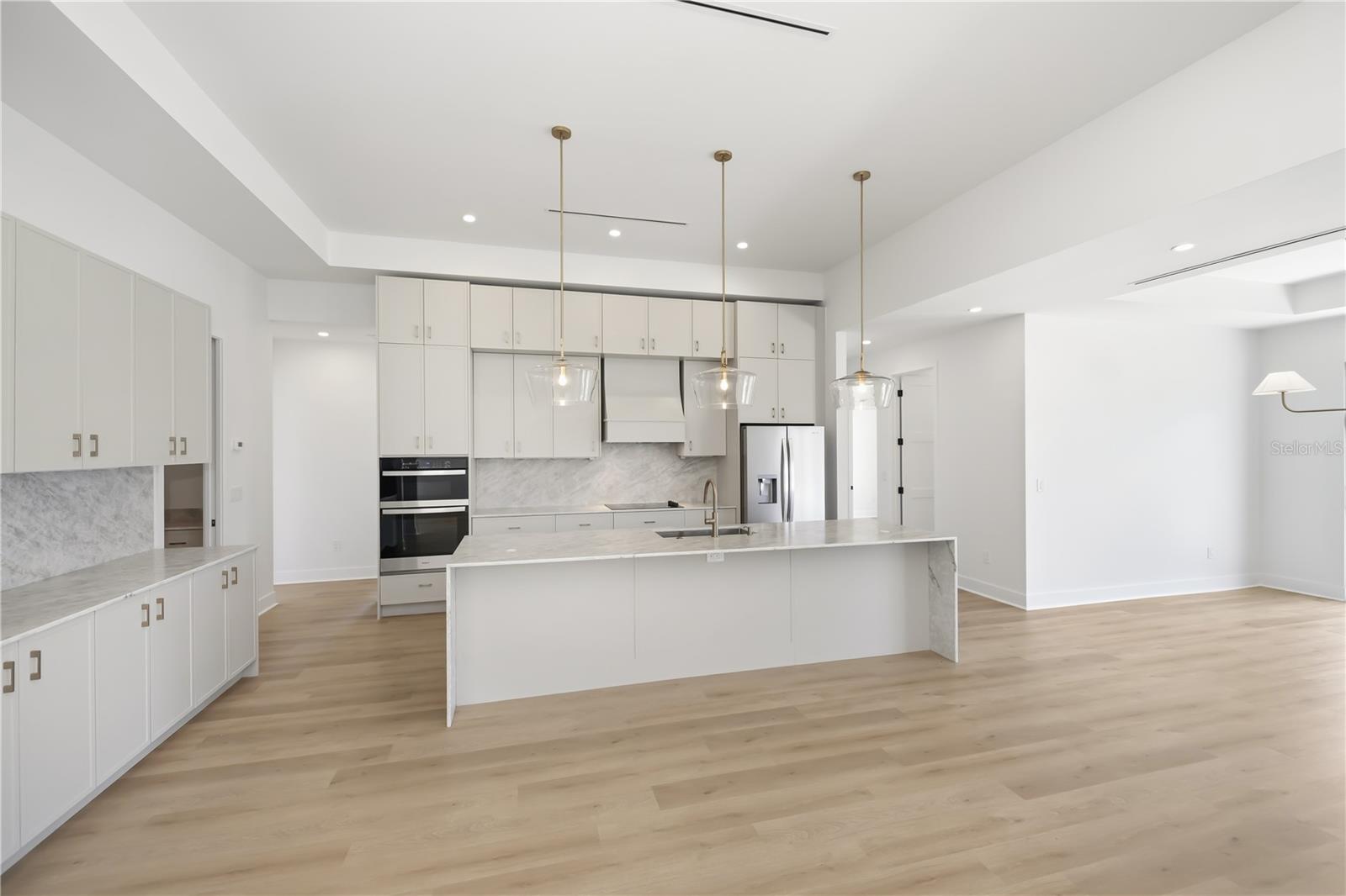 16692 LIGGETT CIR, PORT CHARLOTTE, FL, 33981