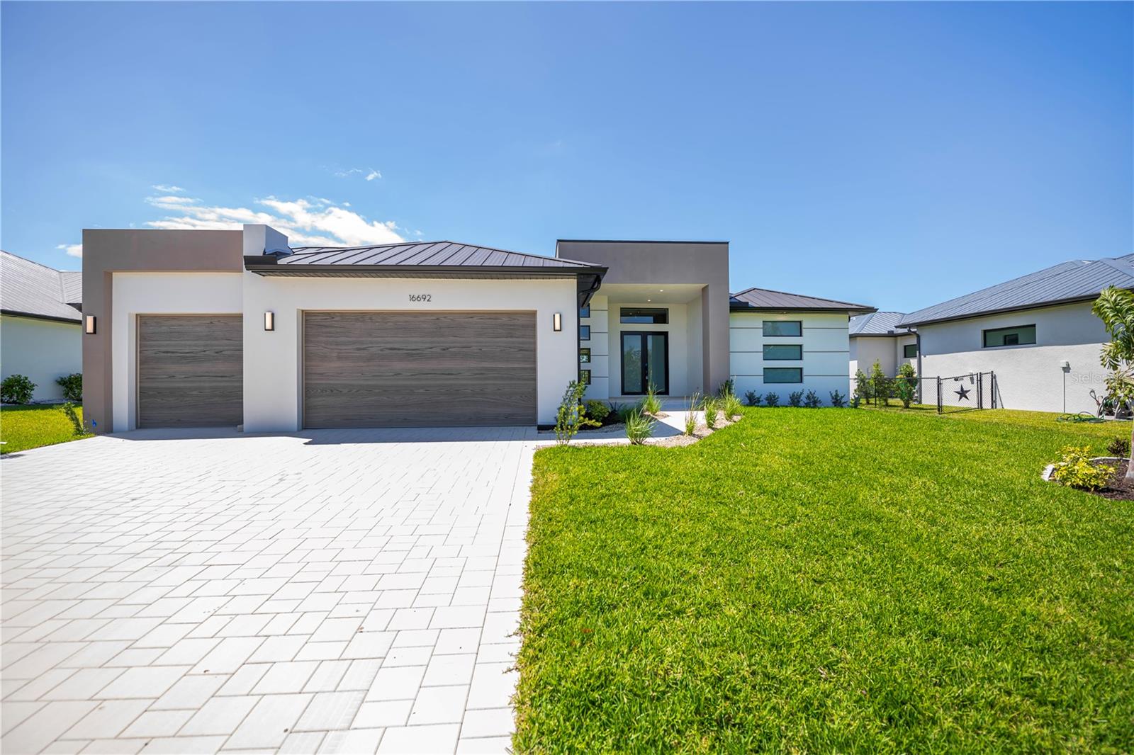 16692 LIGGETT CIR, PORT CHARLOTTE, FL, 33981