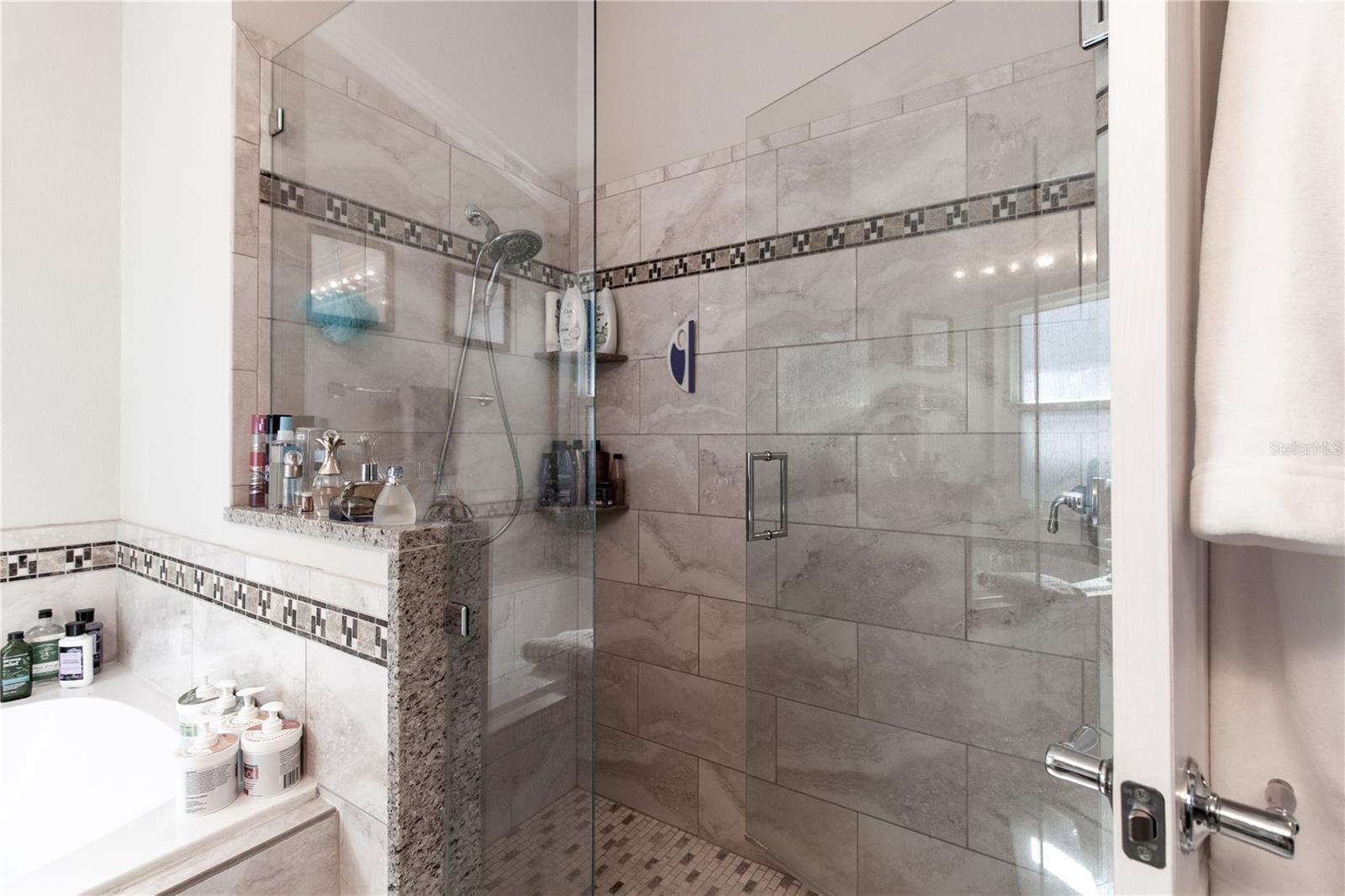 16204 NOTTINGHAM PARK WAY, TAMPA, FL, 33647