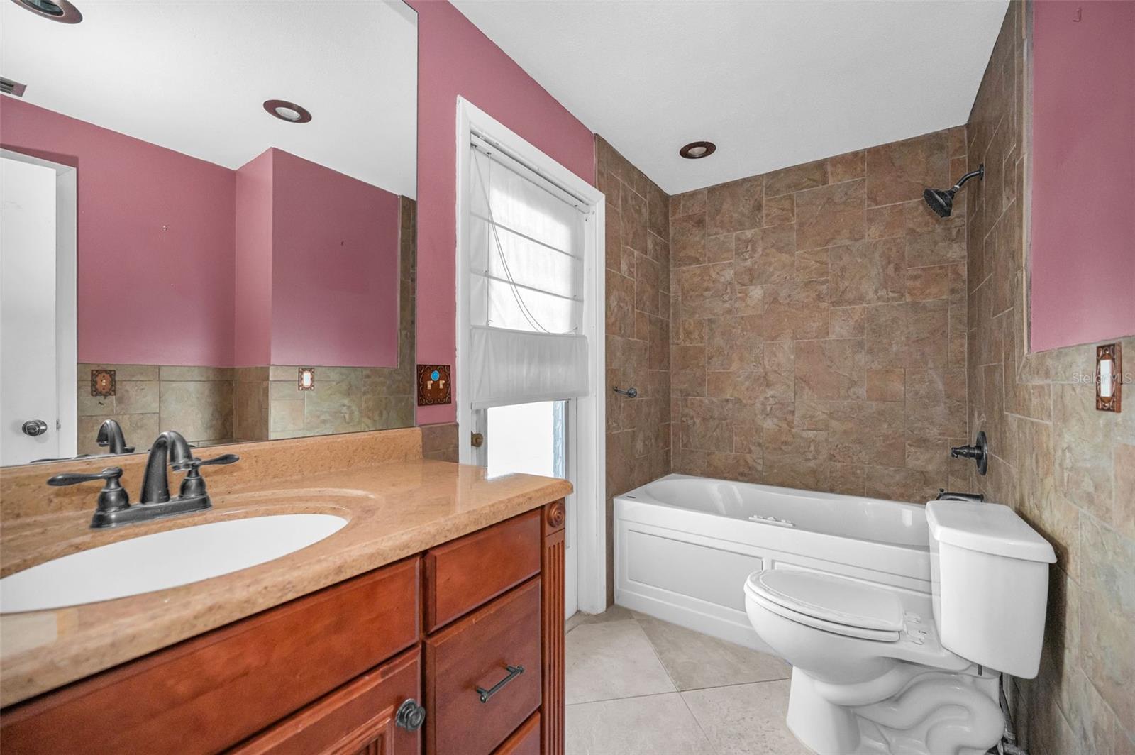 760 VILLAGE WAY, PALM HARBOR, FL, 34683