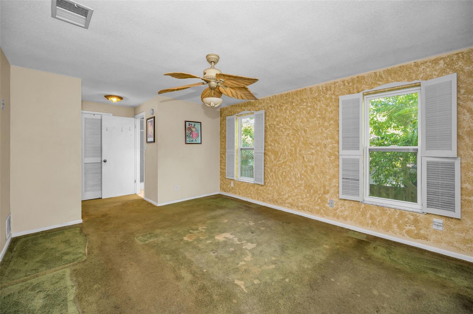 760 VILLAGE WAY, PALM HARBOR, FL, 34683