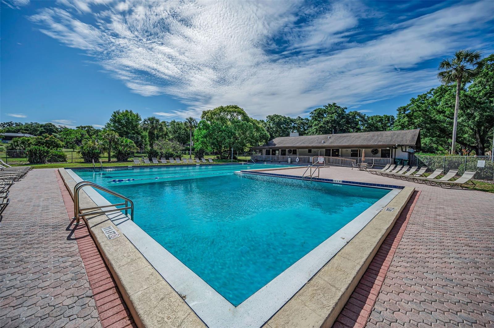 760 VILLAGE WAY, PALM HARBOR, FL, 34683