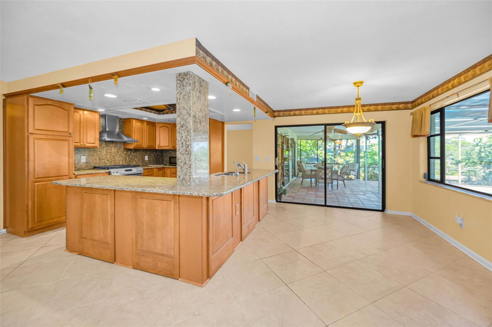 760 VILLAGE WAY, PALM HARBOR, FL, 34683