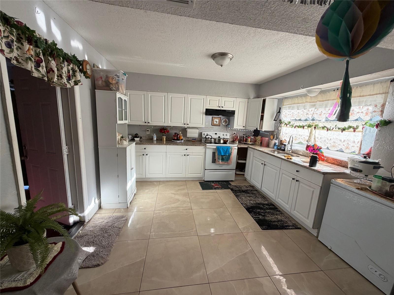 1820 BARNA AVE, TITUSVILLE, FL, 32780