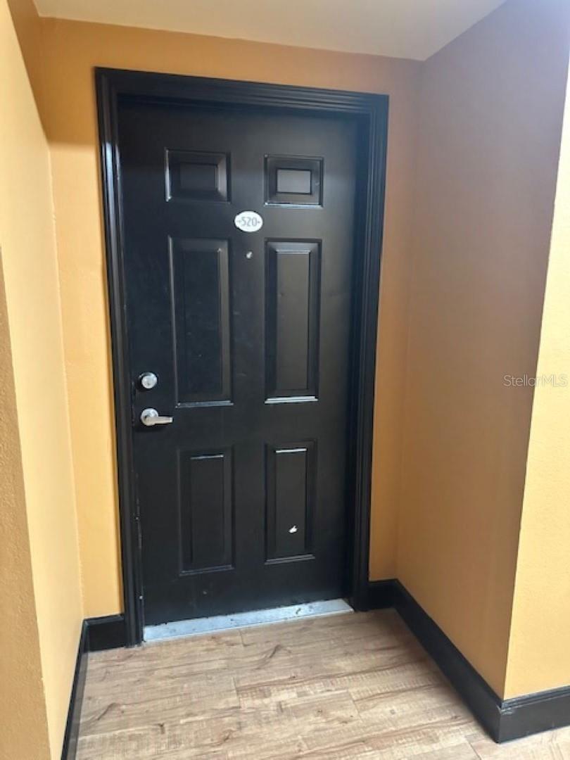 911 N ORANGE AVE #520, ORLANDO, FL, 32801