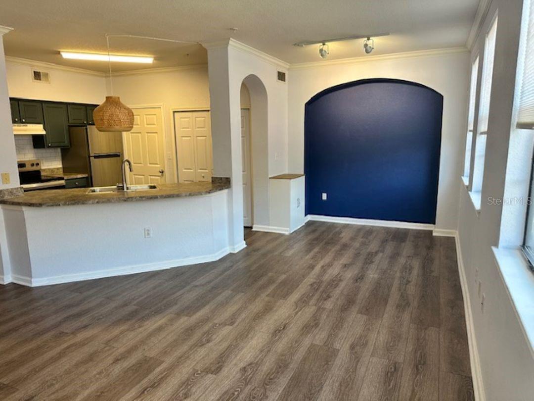 911 N ORANGE AVE #520, ORLANDO, FL, 32801