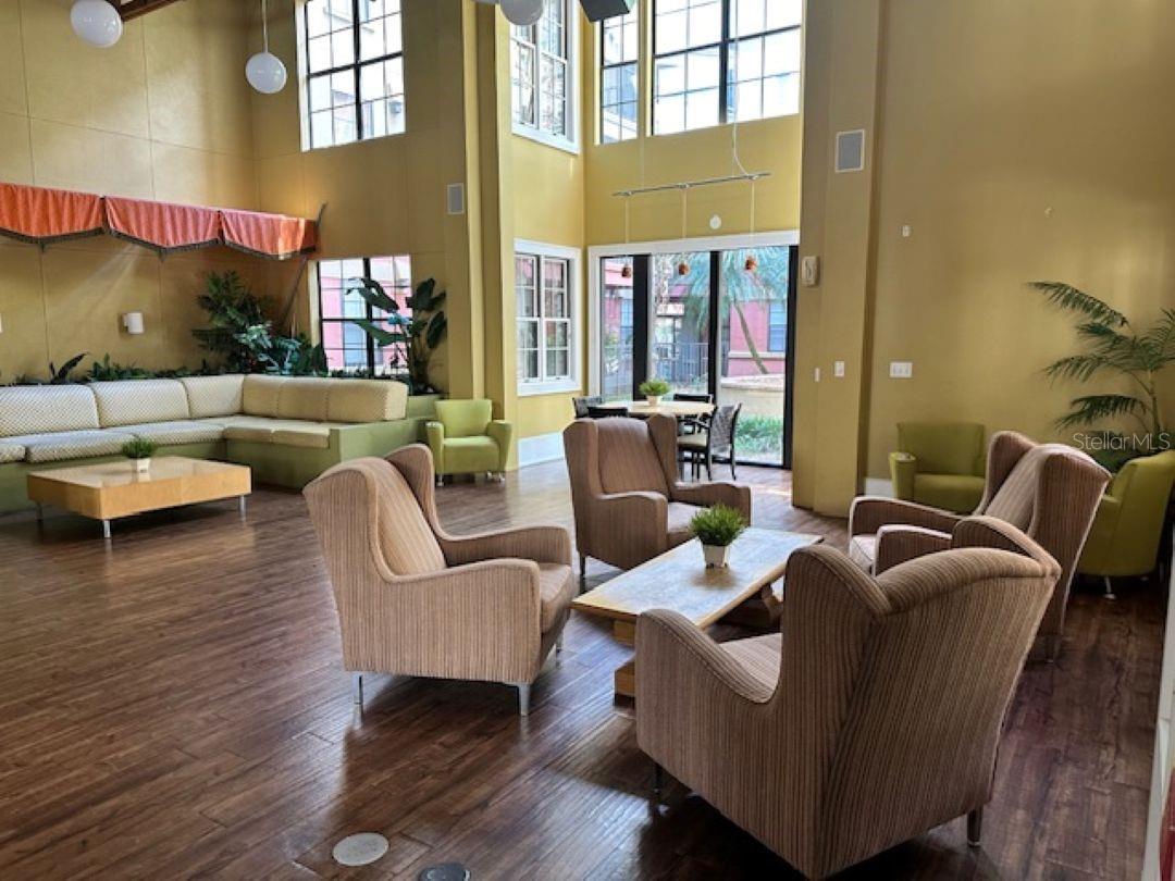 911 N ORANGE AVE #520, ORLANDO, FL, 32801