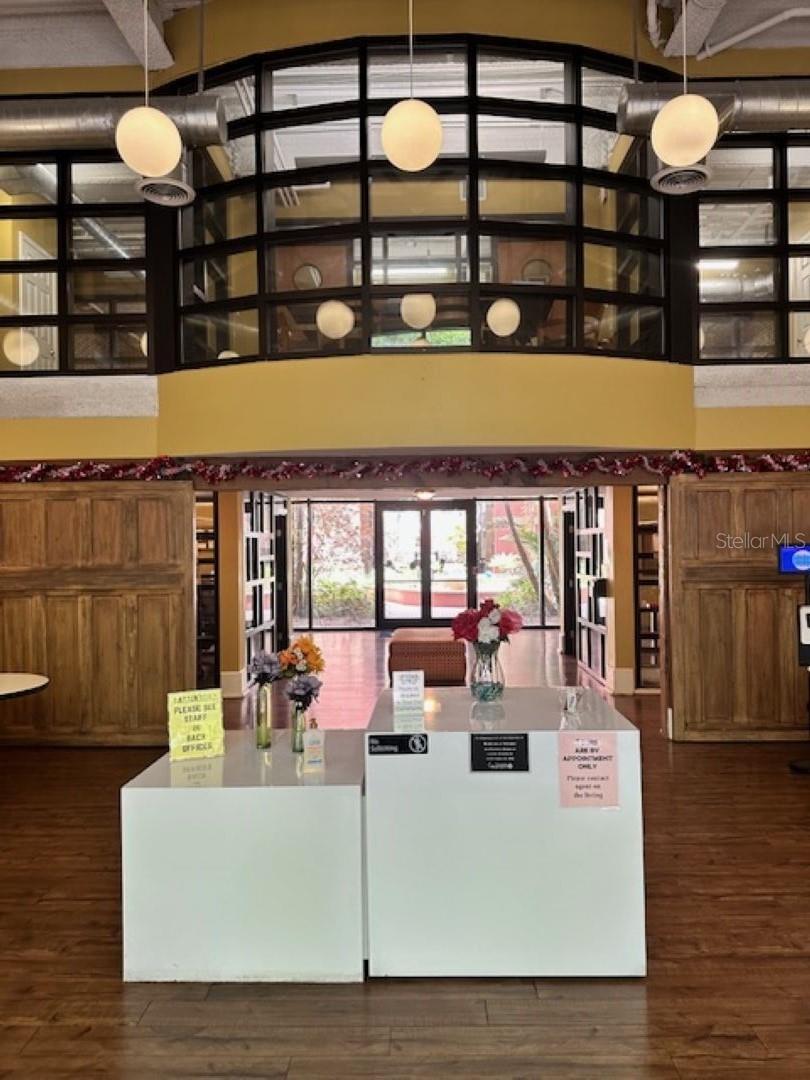 911 N ORANGE AVE #520, ORLANDO, FL, 32801