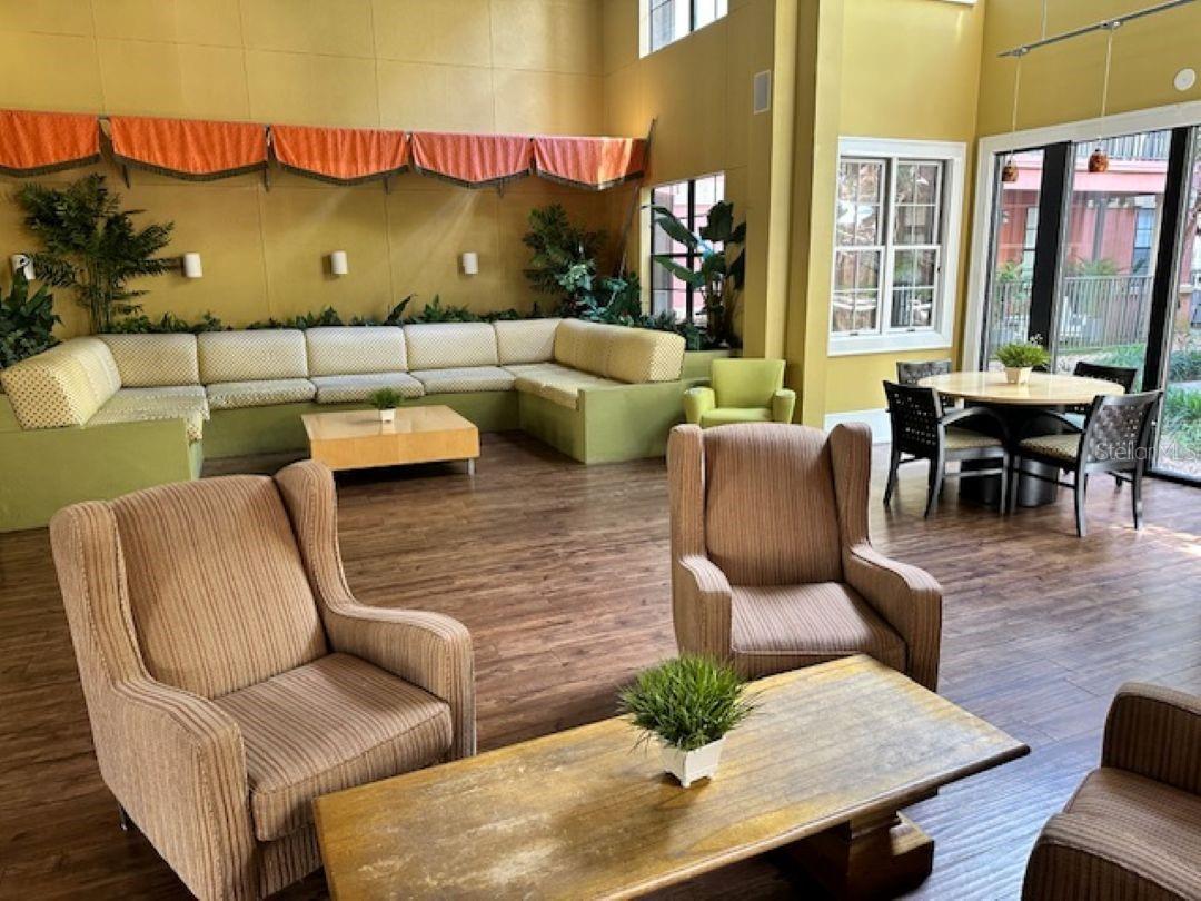 911 N ORANGE AVE #520, ORLANDO, FL, 32801