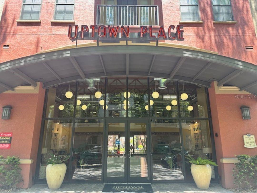 911 N ORANGE AVE #520, ORLANDO, FL, 32801