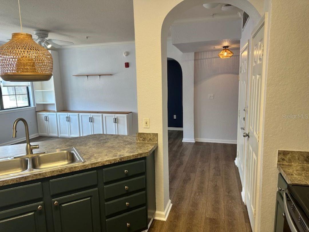 911 N ORANGE AVE #520, ORLANDO, FL, 32801