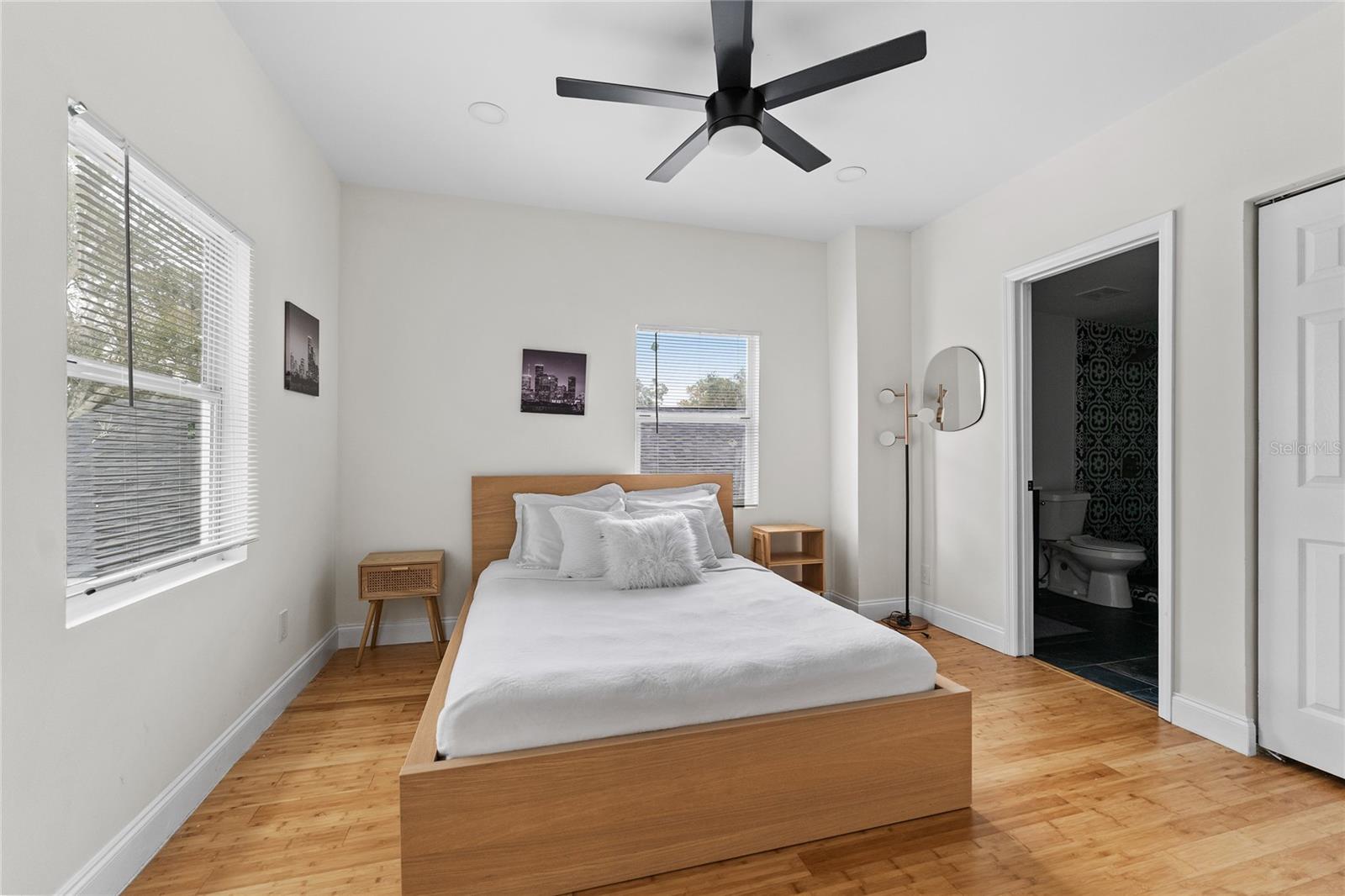 680 25TH AVE S, ST PETERSBURG, FL, 33705