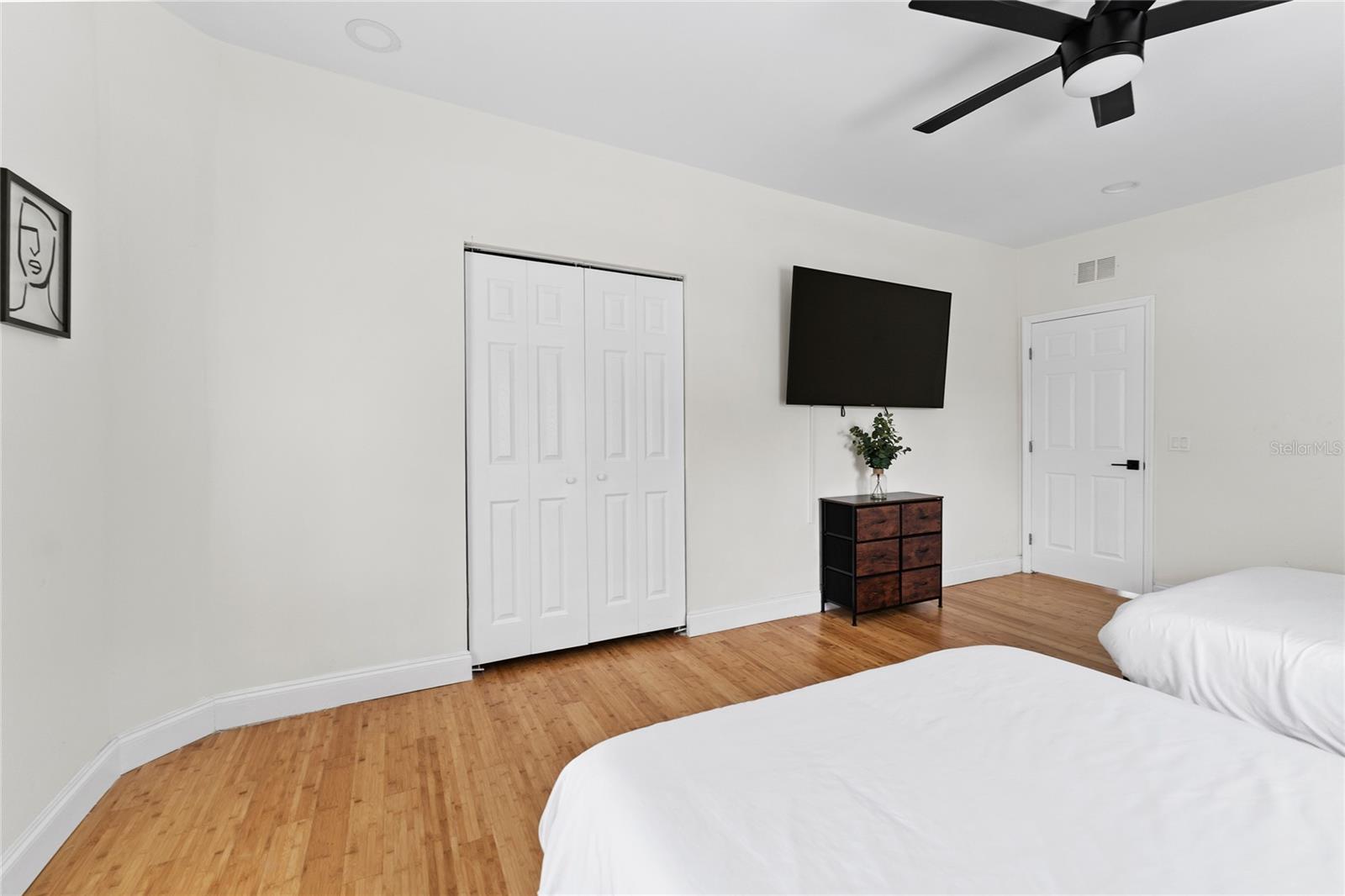 680 25TH AVE S, ST PETERSBURG, FL, 33705