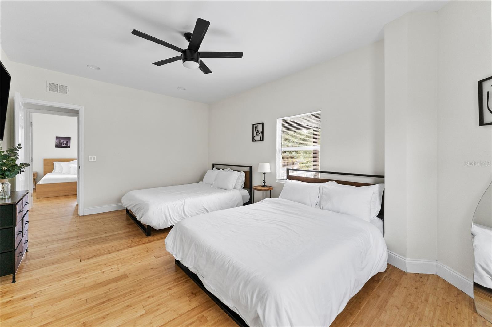 680 25TH AVE S, ST PETERSBURG, FL, 33705