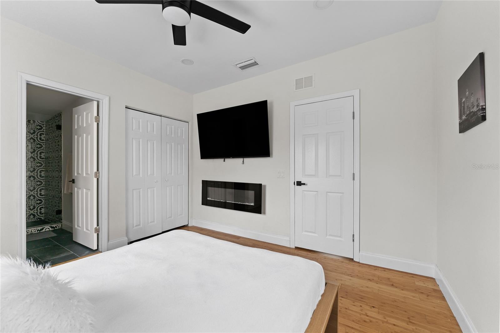 680 25TH AVE S, ST PETERSBURG, FL, 33705