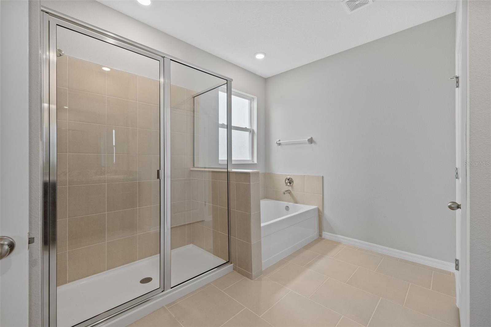 32003 CONCHSHELL SAIL ST, WESLEY CHAPEL, FL, 33545