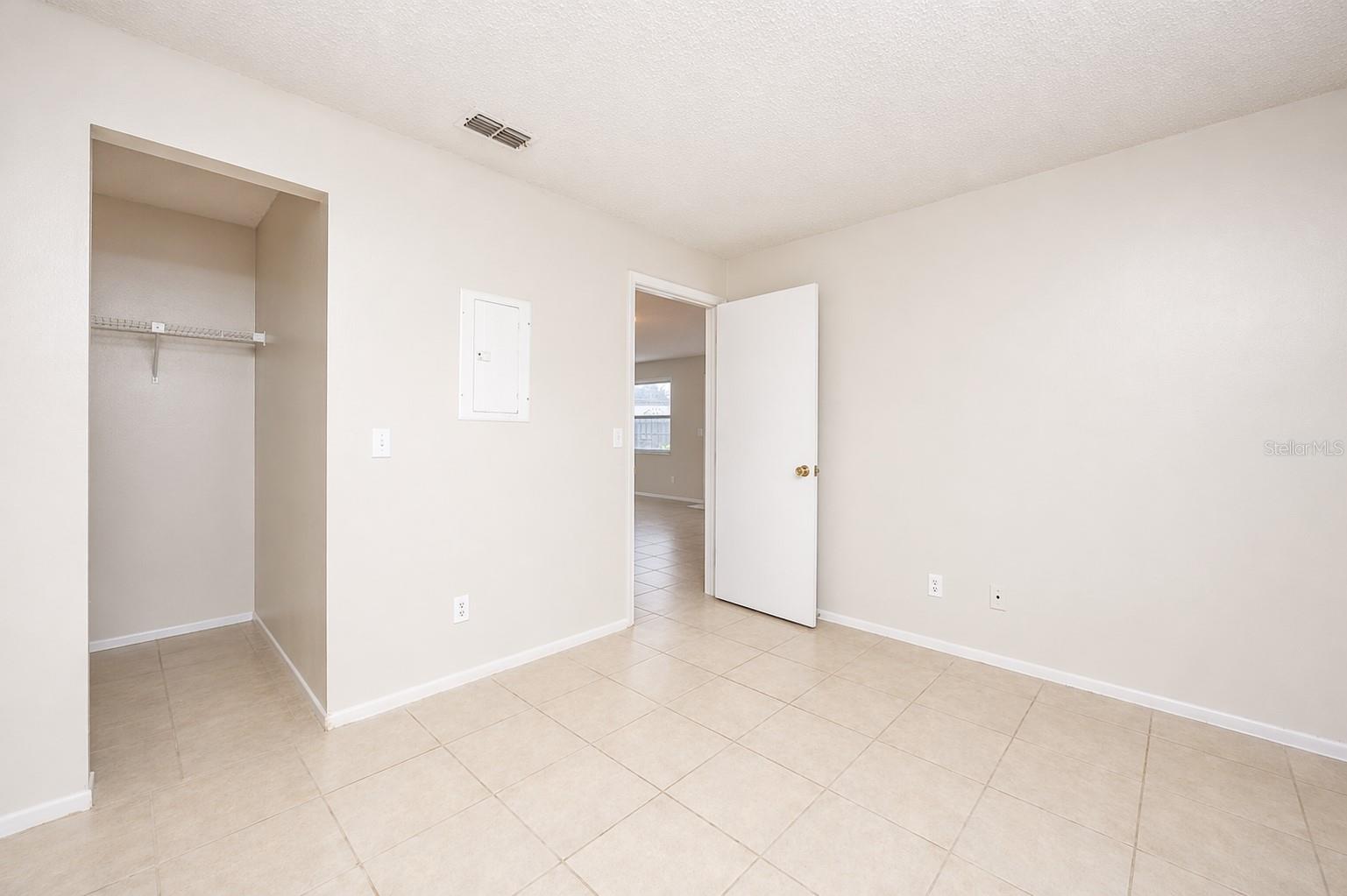 3141 HURON AVE #B, OLDSMAR, FL, 34677