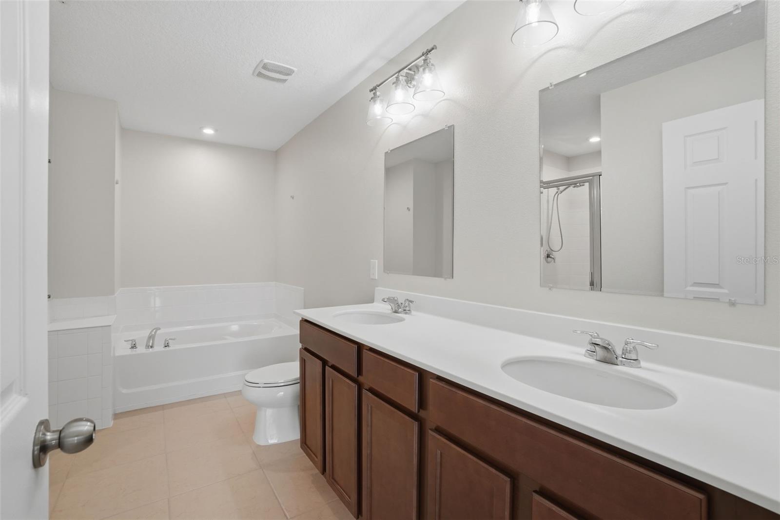 9915 HIGHLAND SKY ALY, ORLANDO, FL, 32832