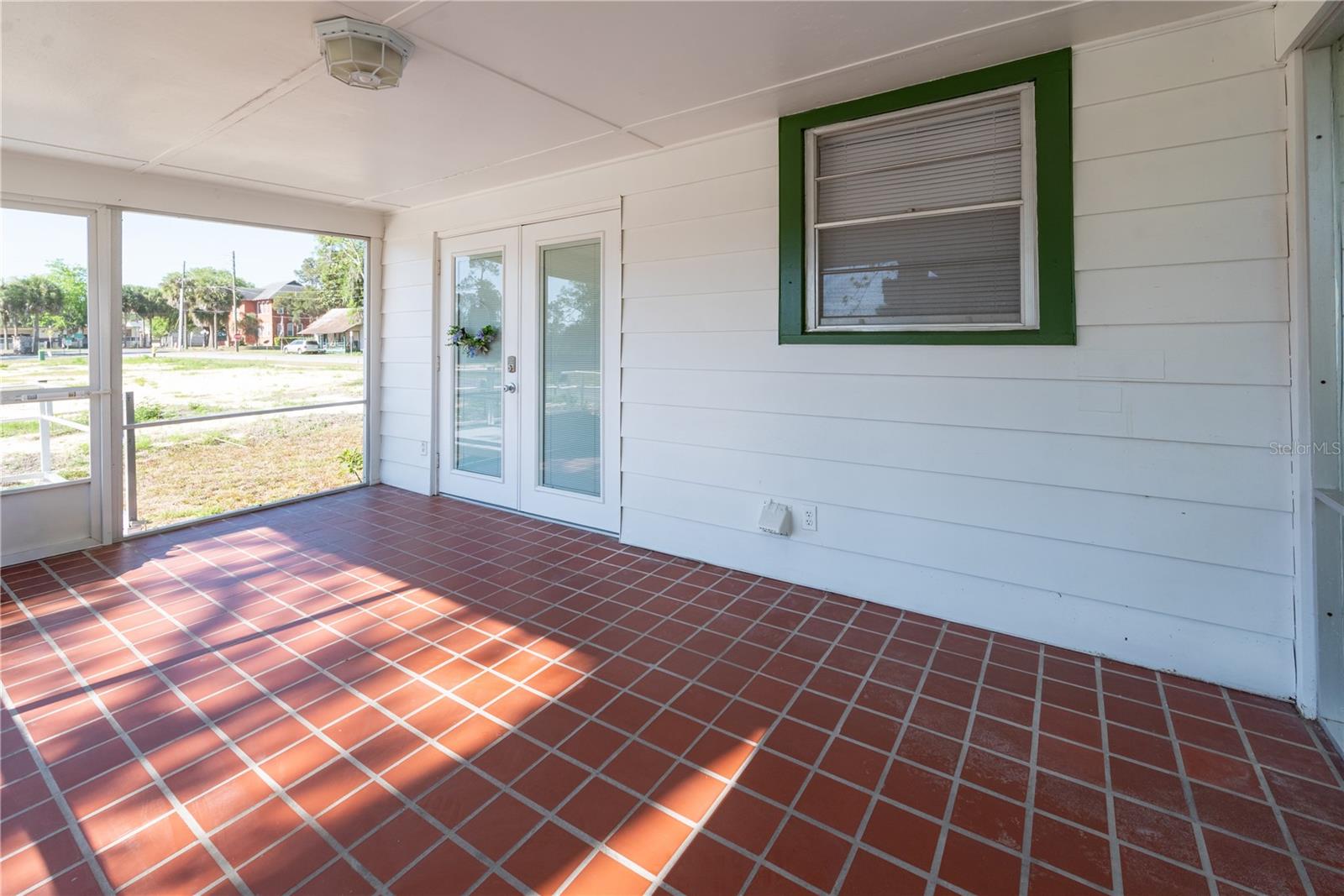 25749 SW 1ST AVE, NEWBERRY, FL, 32669