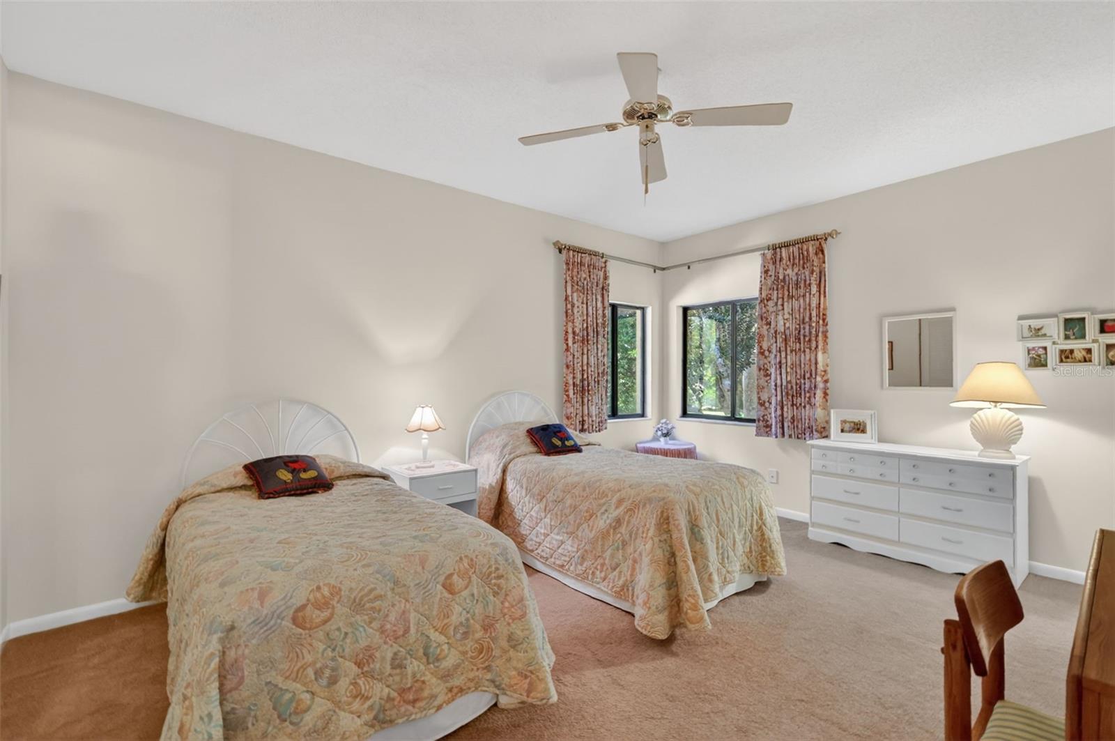 1109 ELYSIUM BLVD, MOUNT DORA, FL, 32757