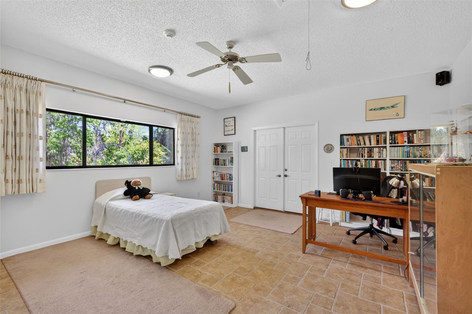 1109 ELYSIUM BLVD, MOUNT DORA, FL, 32757