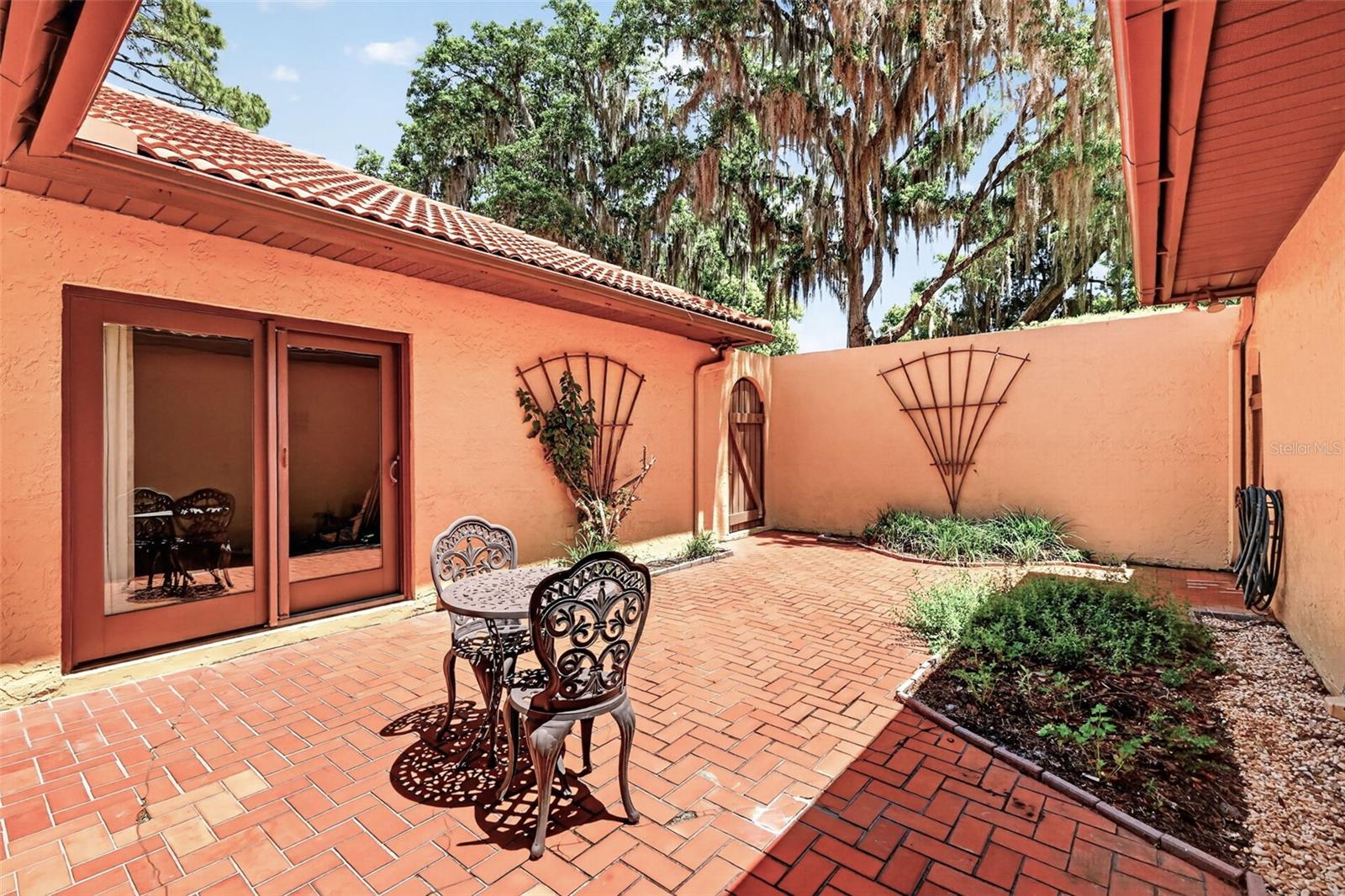 1109 ELYSIUM BLVD, MOUNT DORA, FL, 32757