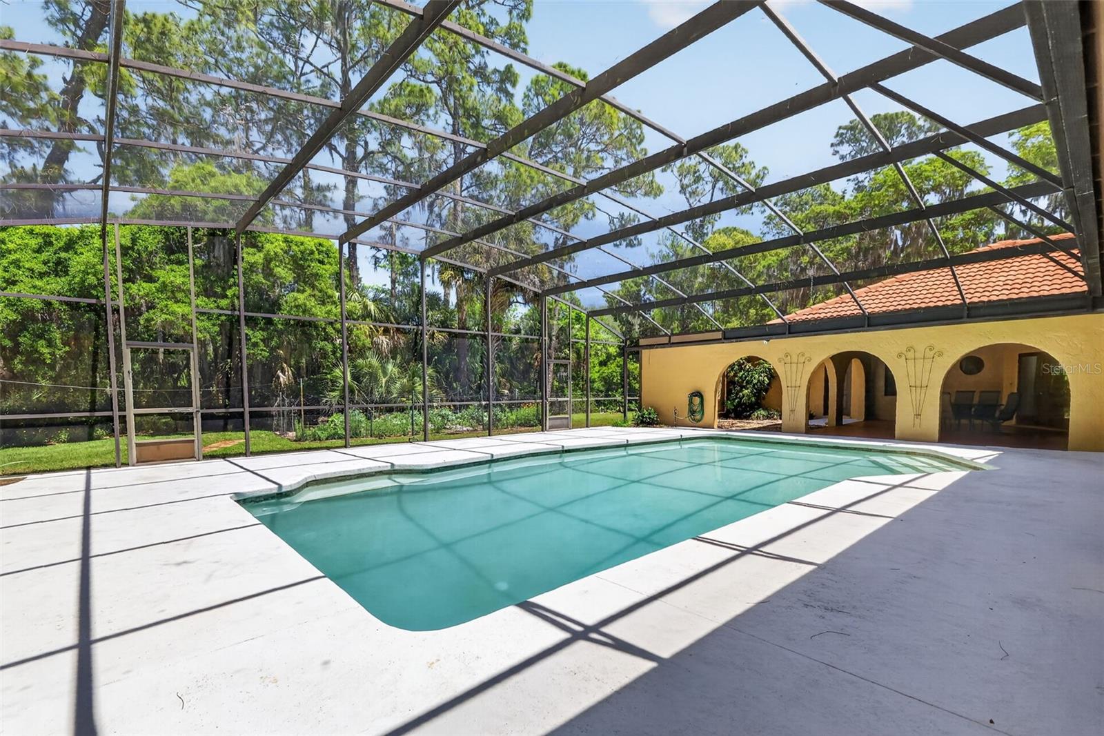 1109 ELYSIUM BLVD, MOUNT DORA, FL, 32757