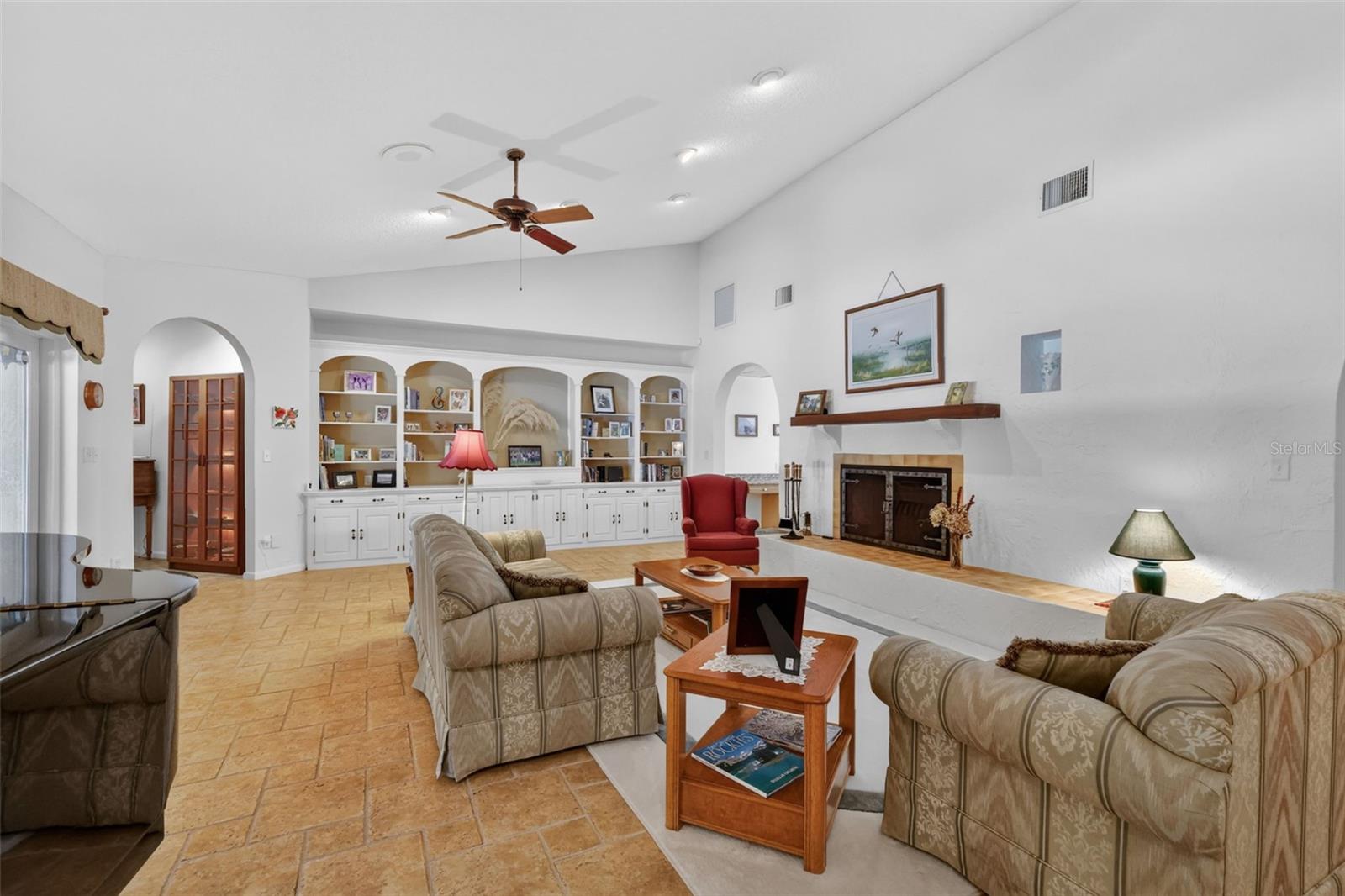 1109 ELYSIUM BLVD, MOUNT DORA, FL, 32757