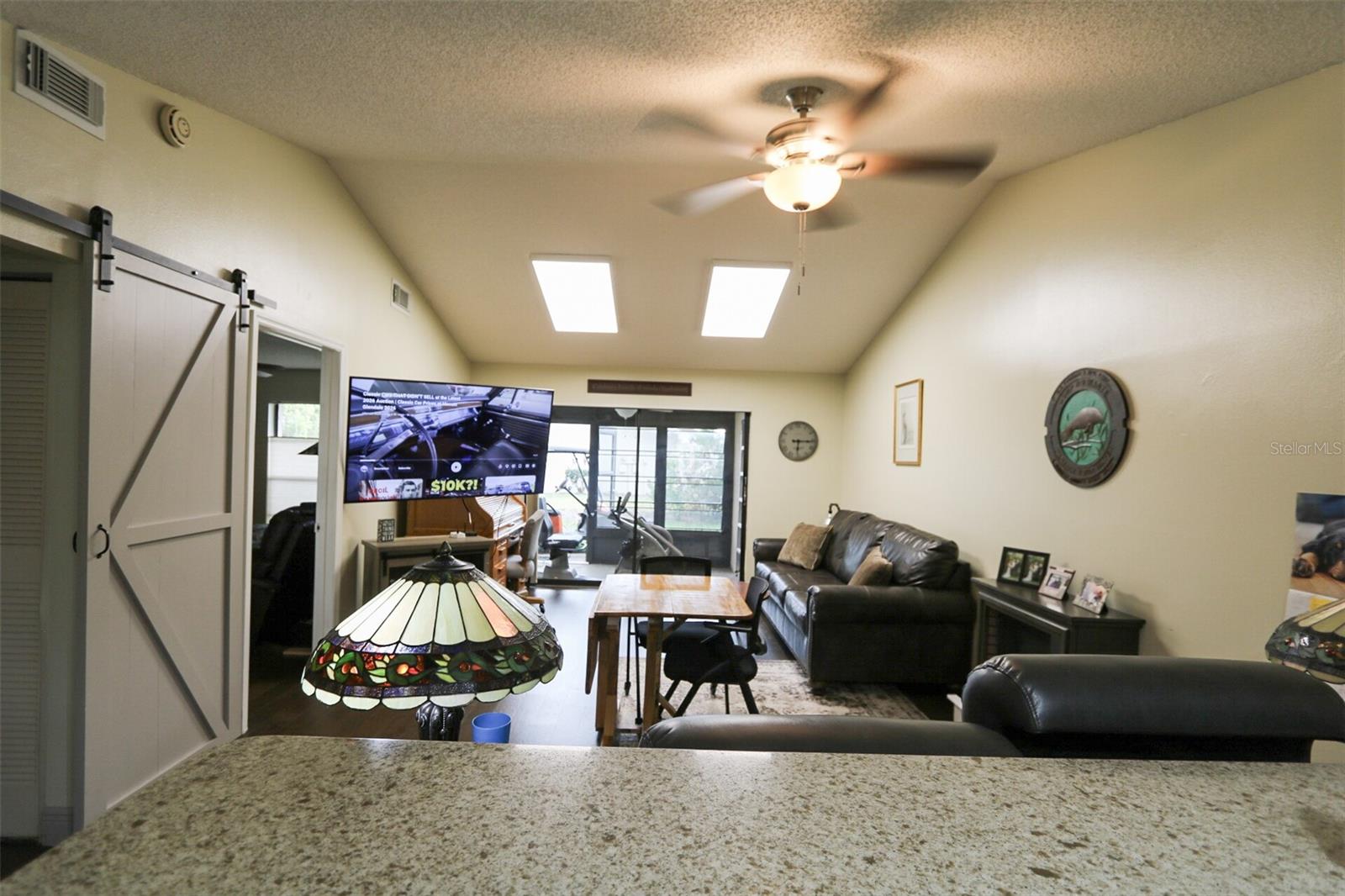 323 KNOTTWOOD CT #1, SUN CITY CENTER, FL, 33573