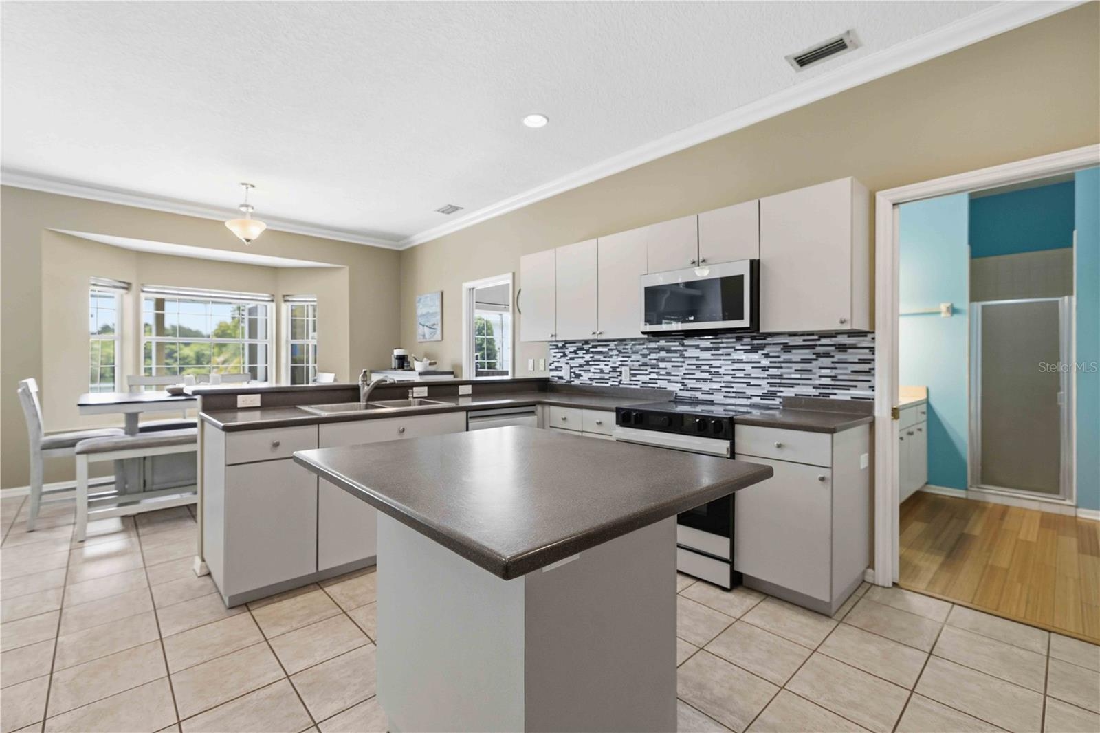 3104 43RD ST W, BRADENTON, FL, 34209