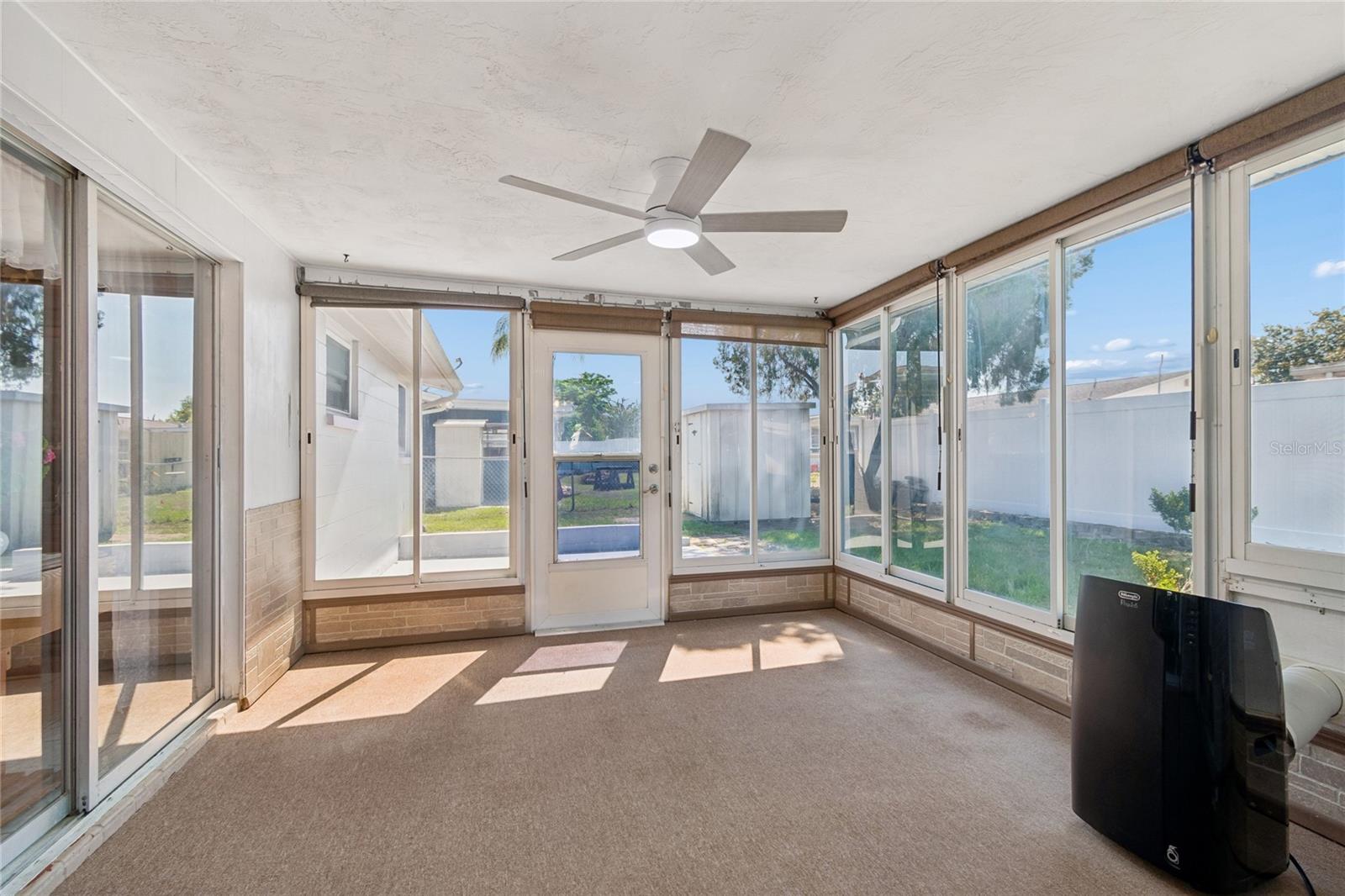 5810 FRIEDLY AVE, NEW PORT RICHEY, FL, 34652