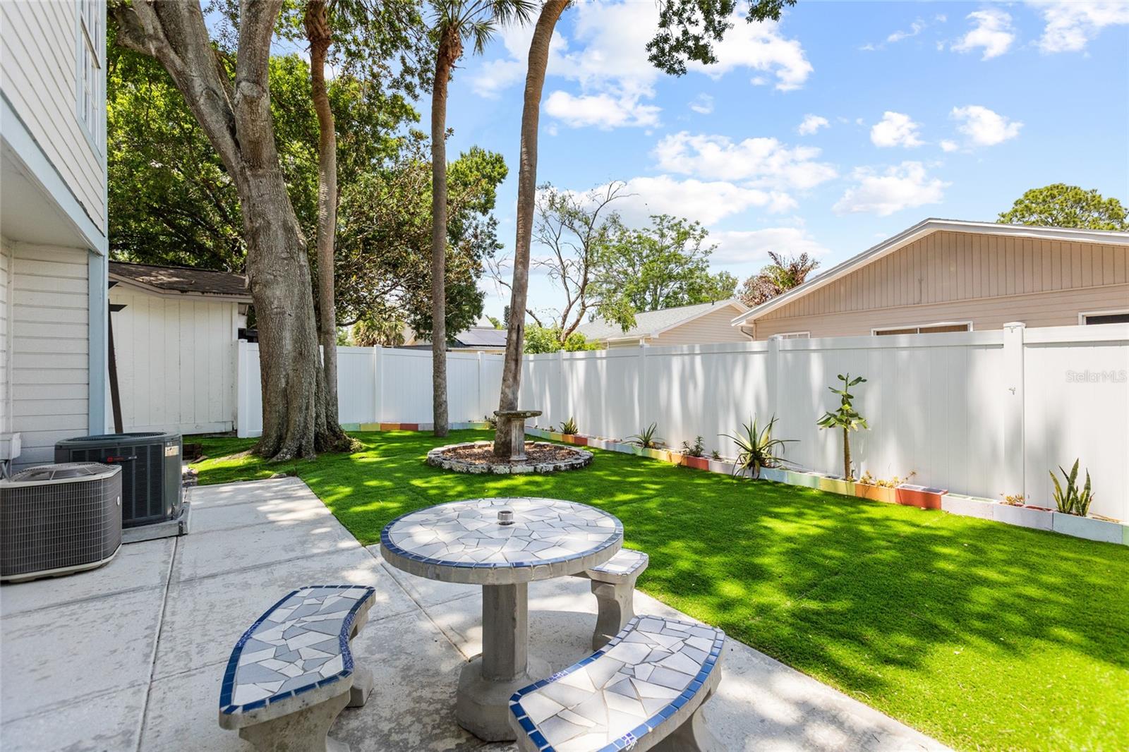 7608 WILLOW PARK DR, TEMPLE TERRACE, FL, 33637