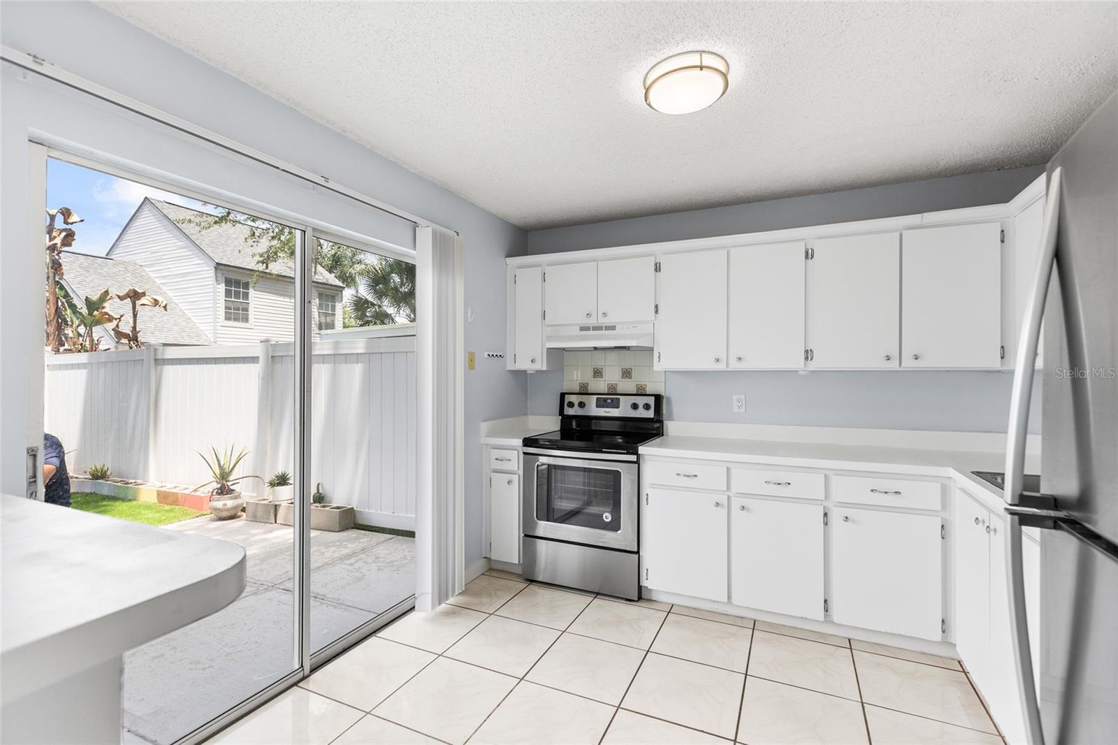 7608 WILLOW PARK DR, TEMPLE TERRACE, FL, 33637